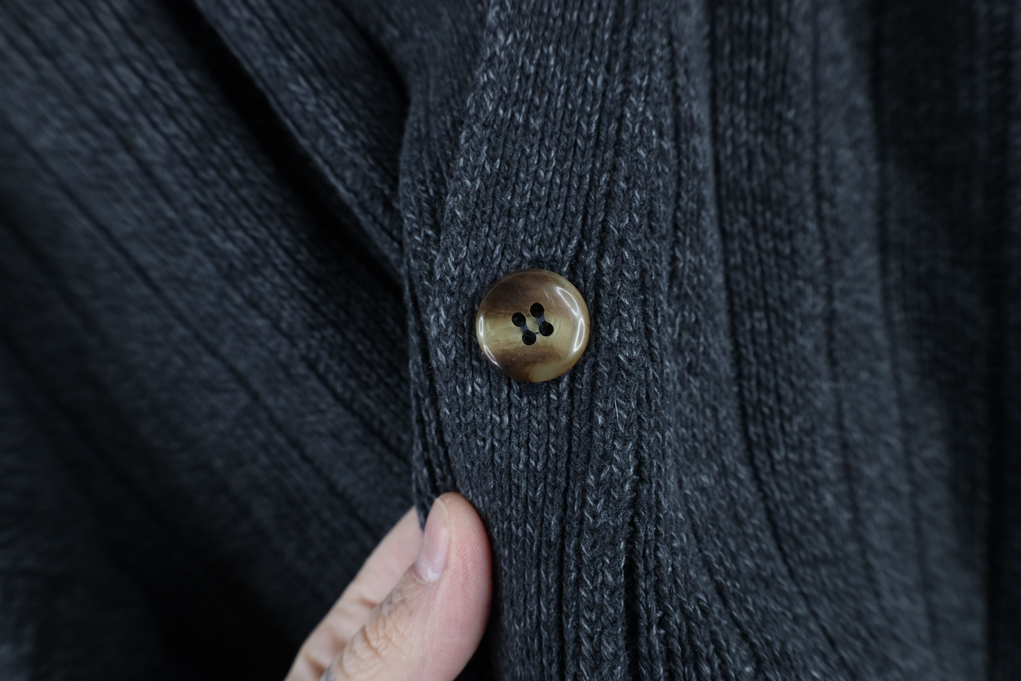Vintage Vintage 90s Streetwear Ribbed Knit Cardigan Sweater Gray Size US L / EU 52-54 / 3 - 7 Thumbnail