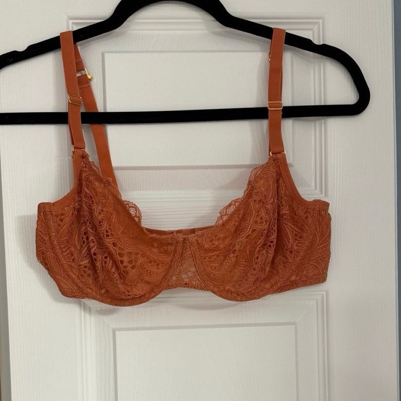 Other Lively Unlined Lace Underwire Bra - 36D Size ONE SIZE - 1 Thumbnail