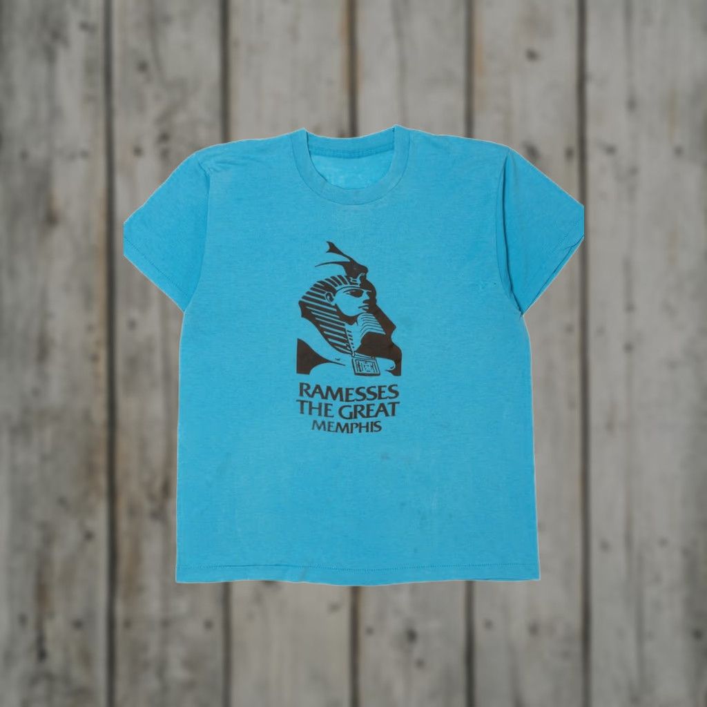 THE GREAT VINTAGE Ramesses The Great Memphis Pharaoh T-Shirt Blue Medium Graphic Tee Mens Boys Unisex Adults Pantheon 1990s Size US M / EU 48-50 / 2 - 1 Thumbnail
