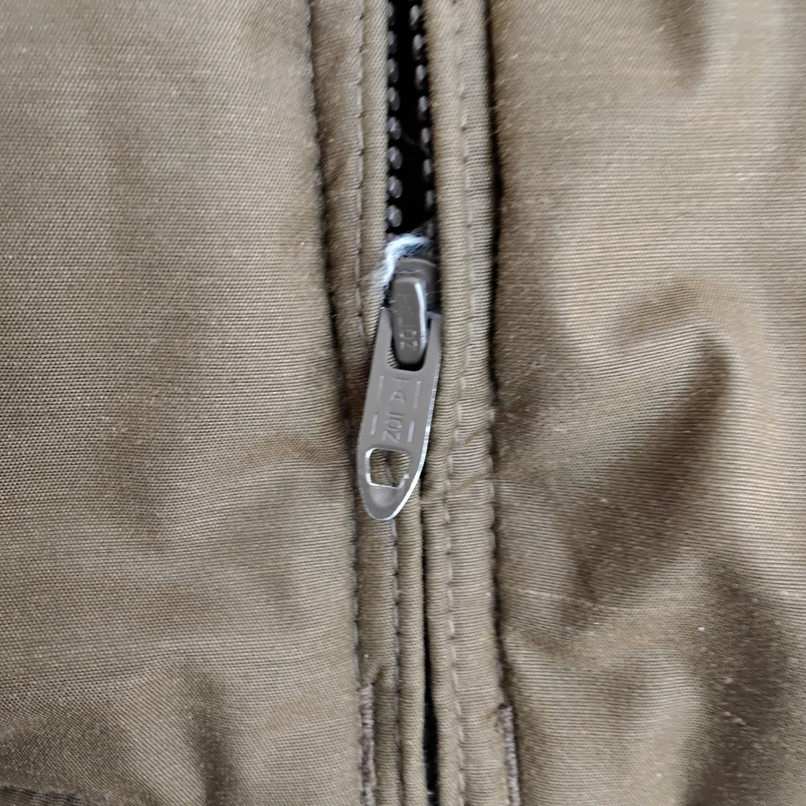 Other Comfy Down Jacket Women's S Brown Corduroy Accent 1970s USA Size S / US 4 / IT 40 - 8 Thumbnail