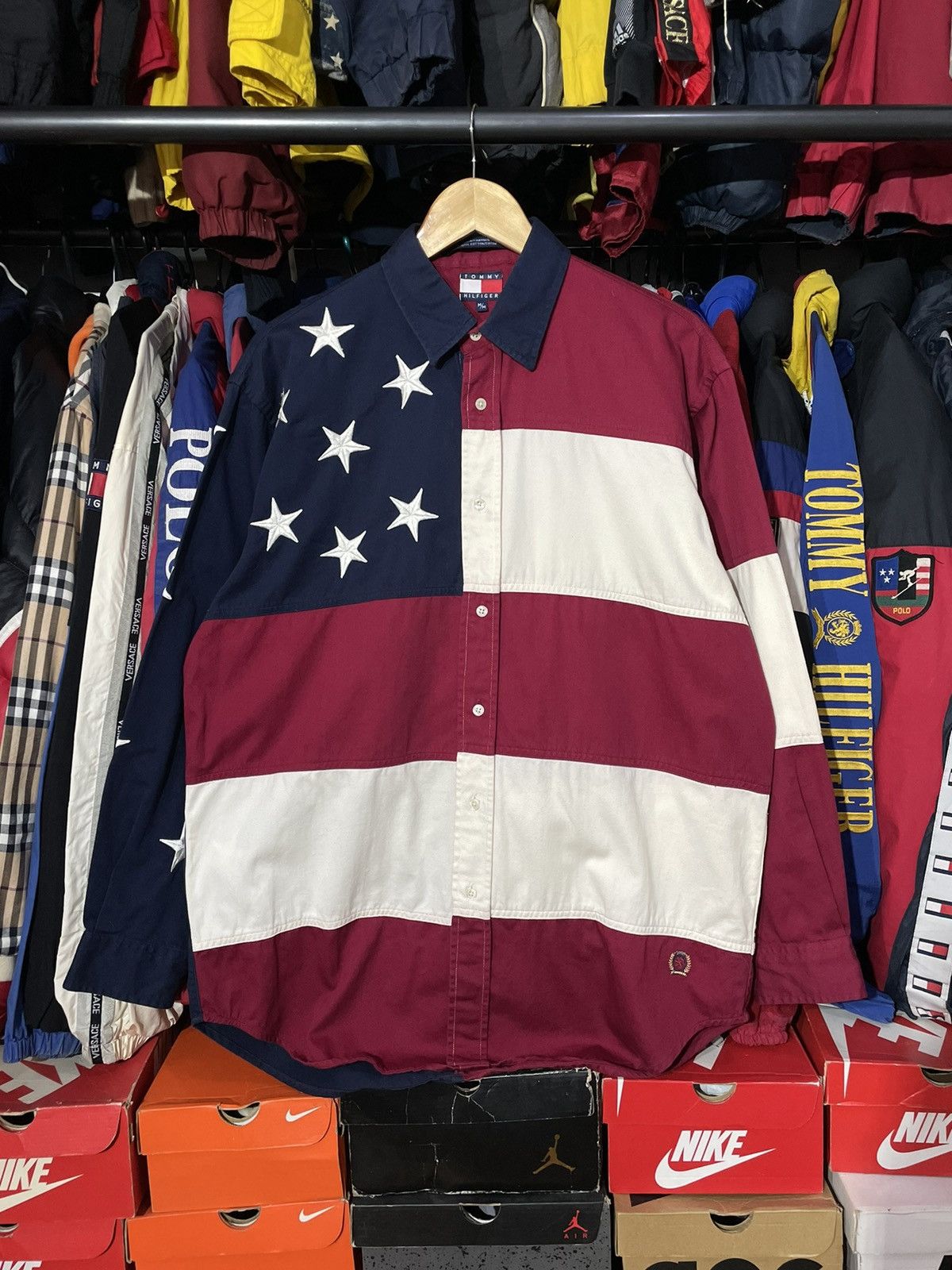 Tommy Hilfiger × Vintage Polo T-shirt Tommy Hilfiger Big Flag 90’s Vintage Size US L / EU 52-54 / 3 - 1 Thumbnail