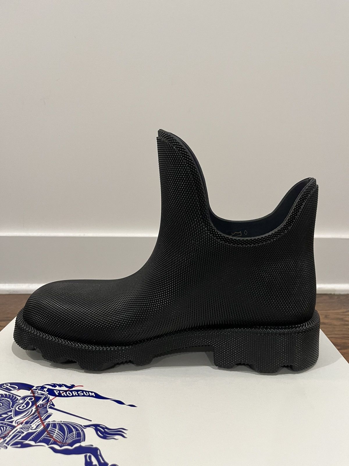 Burberry Burberry Rubber Marsh Boots Low Size US 10 / EU 43 - 7 Thumbnail