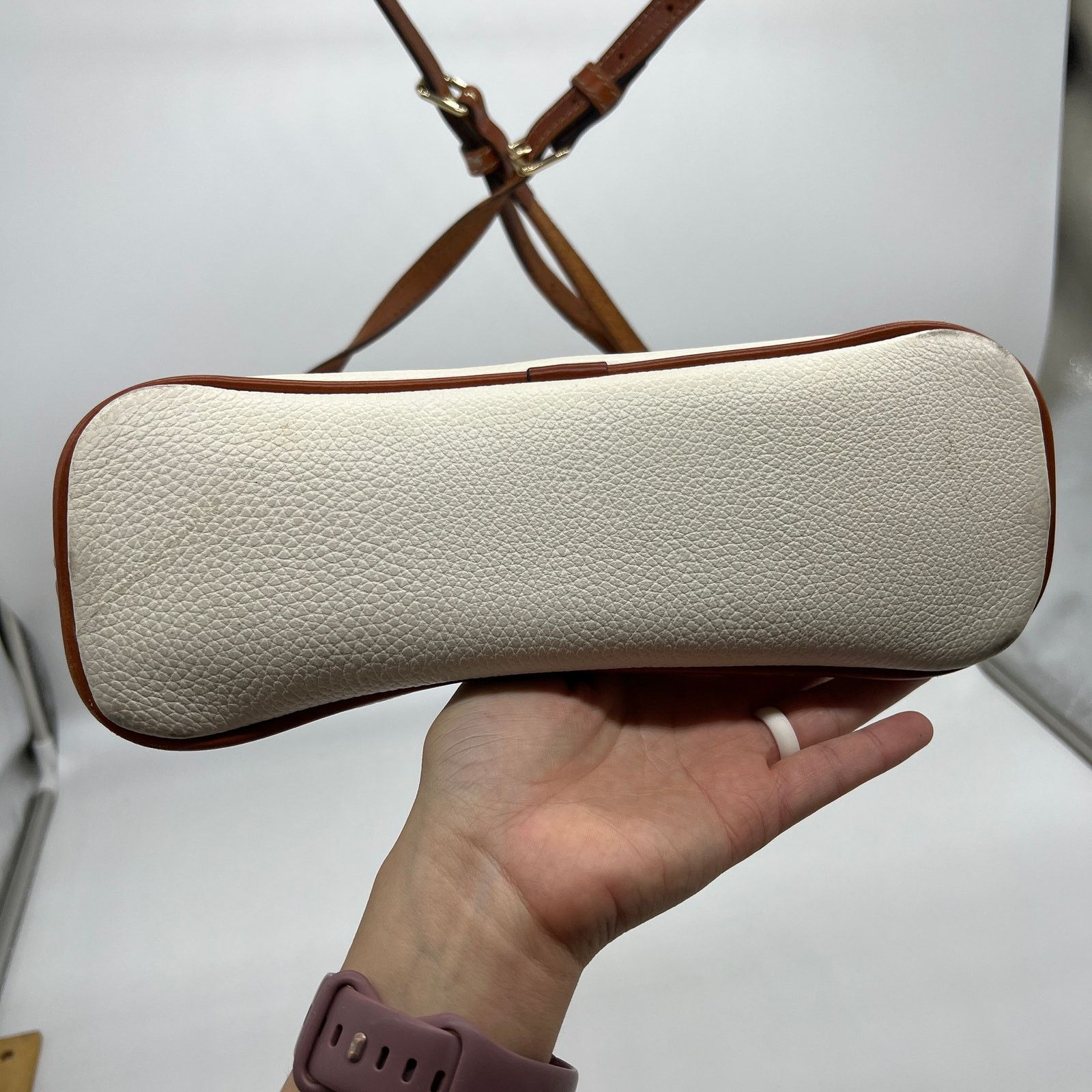 Dooney & Bourke Dooney & Bourke Pebble Leather Crossbody Purse White Size ONE SIZE - 6 Thumbnail