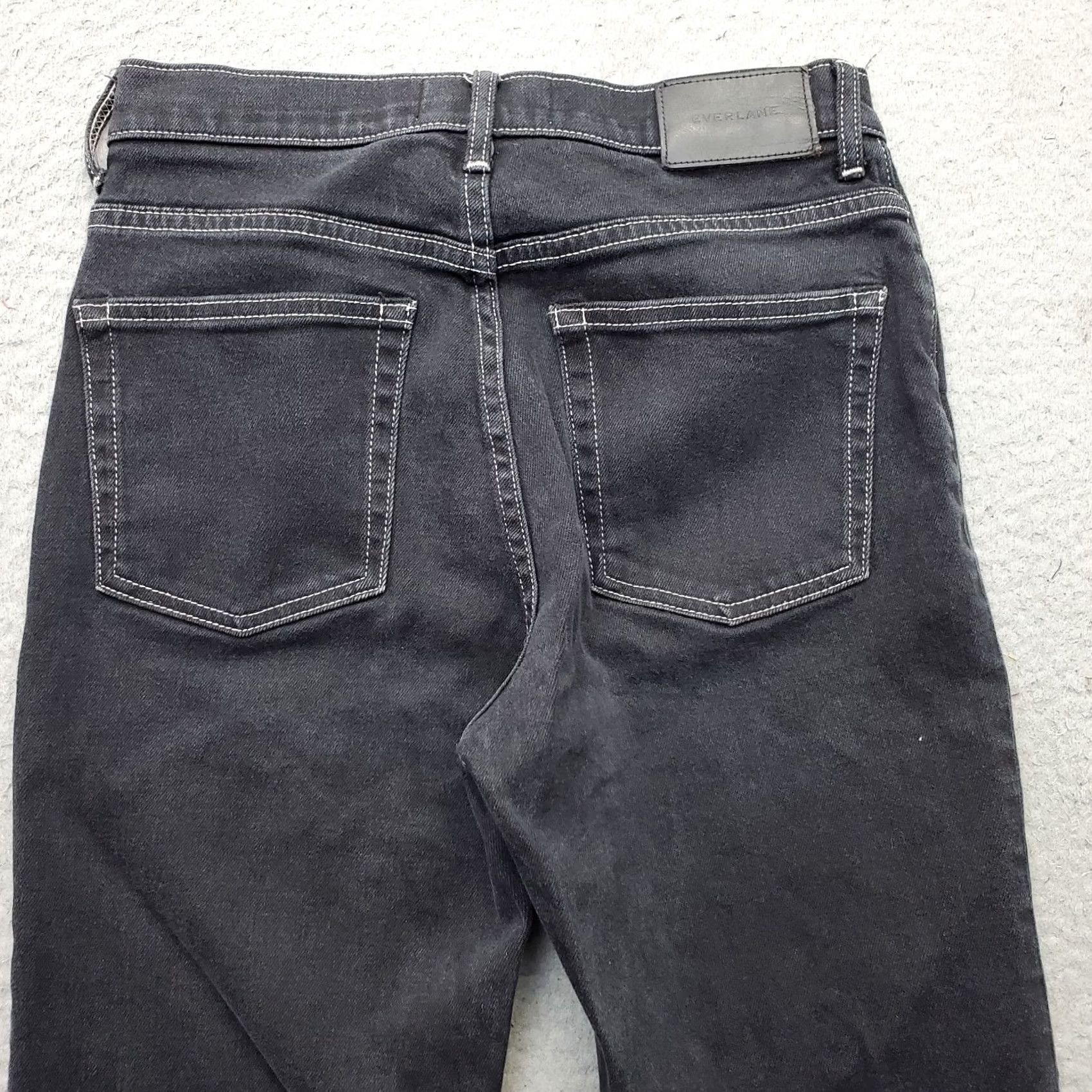 Everlane Everlane Womens Jeans 26 Black Denim Dark Wash Straight Cheeky Crop Low Waist 5-Pocket Measurements Size 26 Mens Womens Girls Boys Size 26" / US 2 / IT 38 - 8 Thumbnail