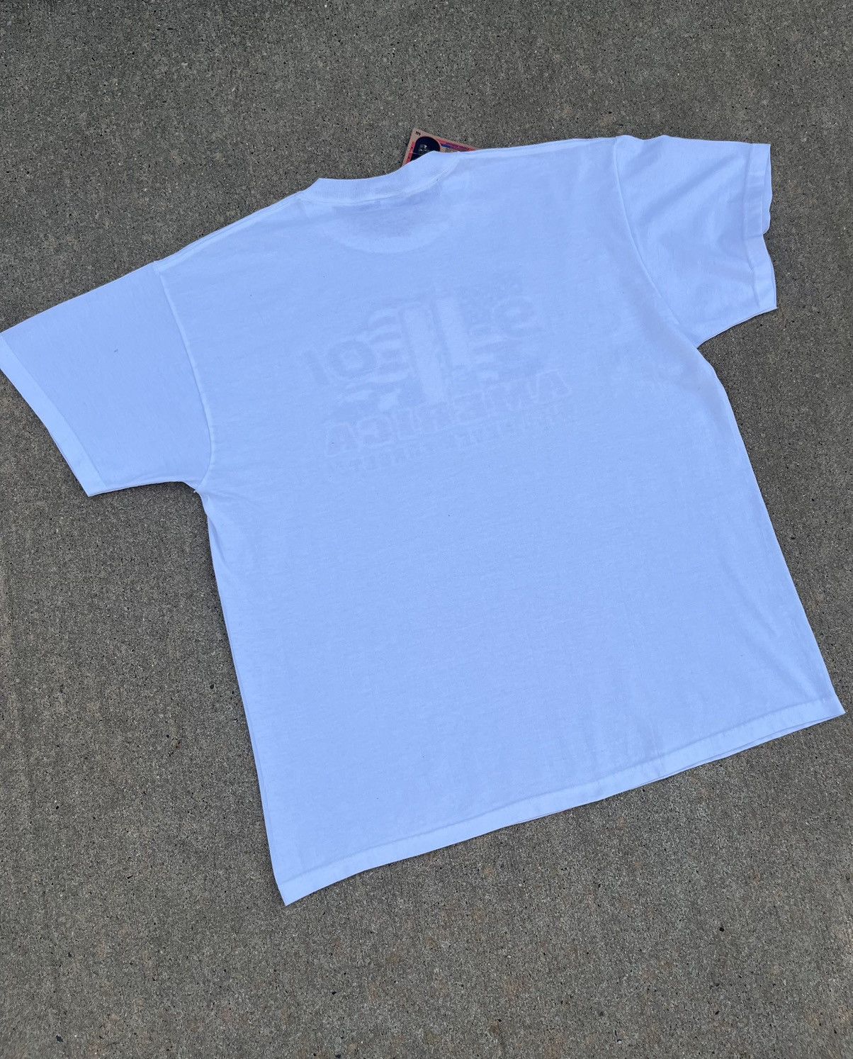 Fruit Of The Loom × Vintage DEADSTOCK VINTAGE 90’S AMERICA “WILL NEVER FORGET!!” T-SHIRT Size US XL / EU 56 / 4 - 14 Thumbnail