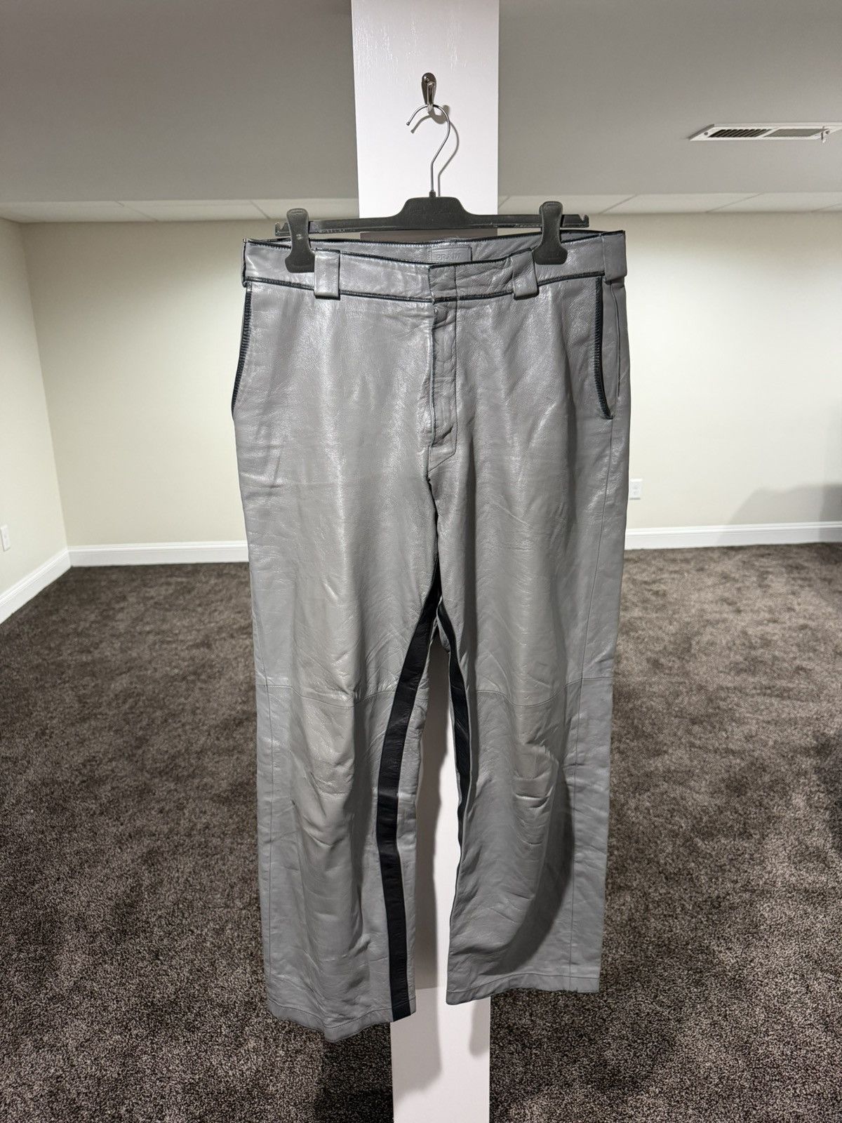 Prada Prada FW 2018 Gray Calfskin Leather Wide Side Stripe Pants Size US 33 - 2 Thumbnail
