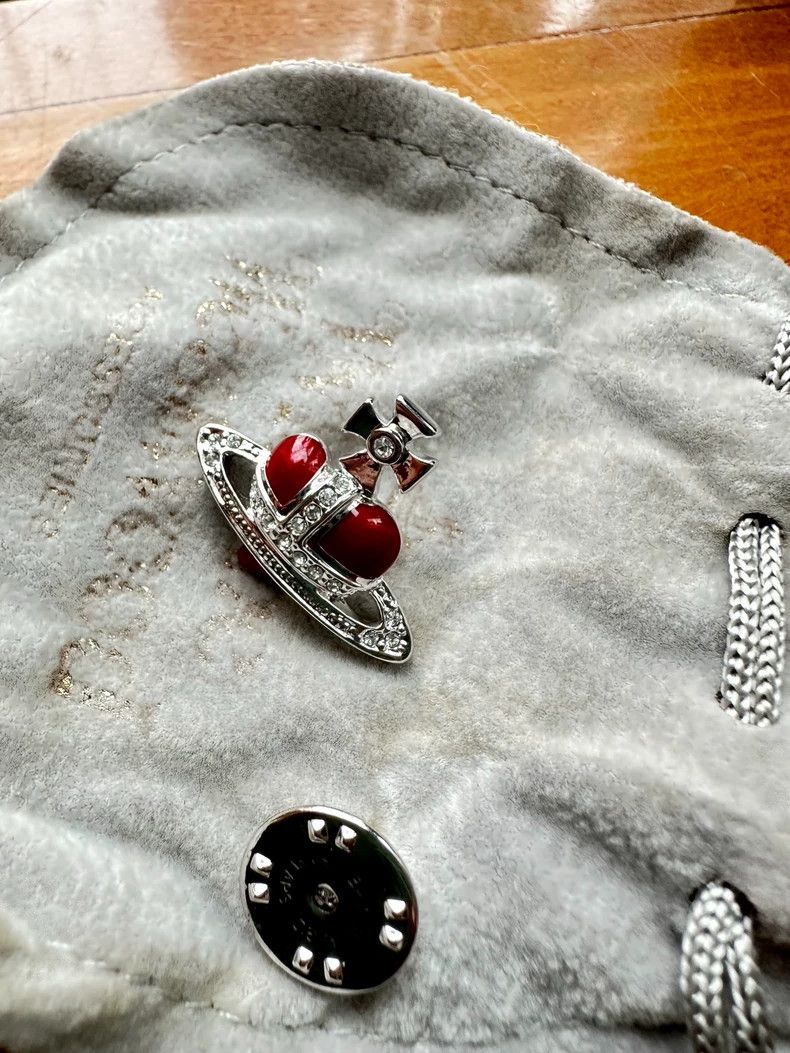 Vivienne Westwood Vivienne Westwood Limited Edition Red Heart Saturn Brooch Size ONE SIZE - 8 Thumbnail
