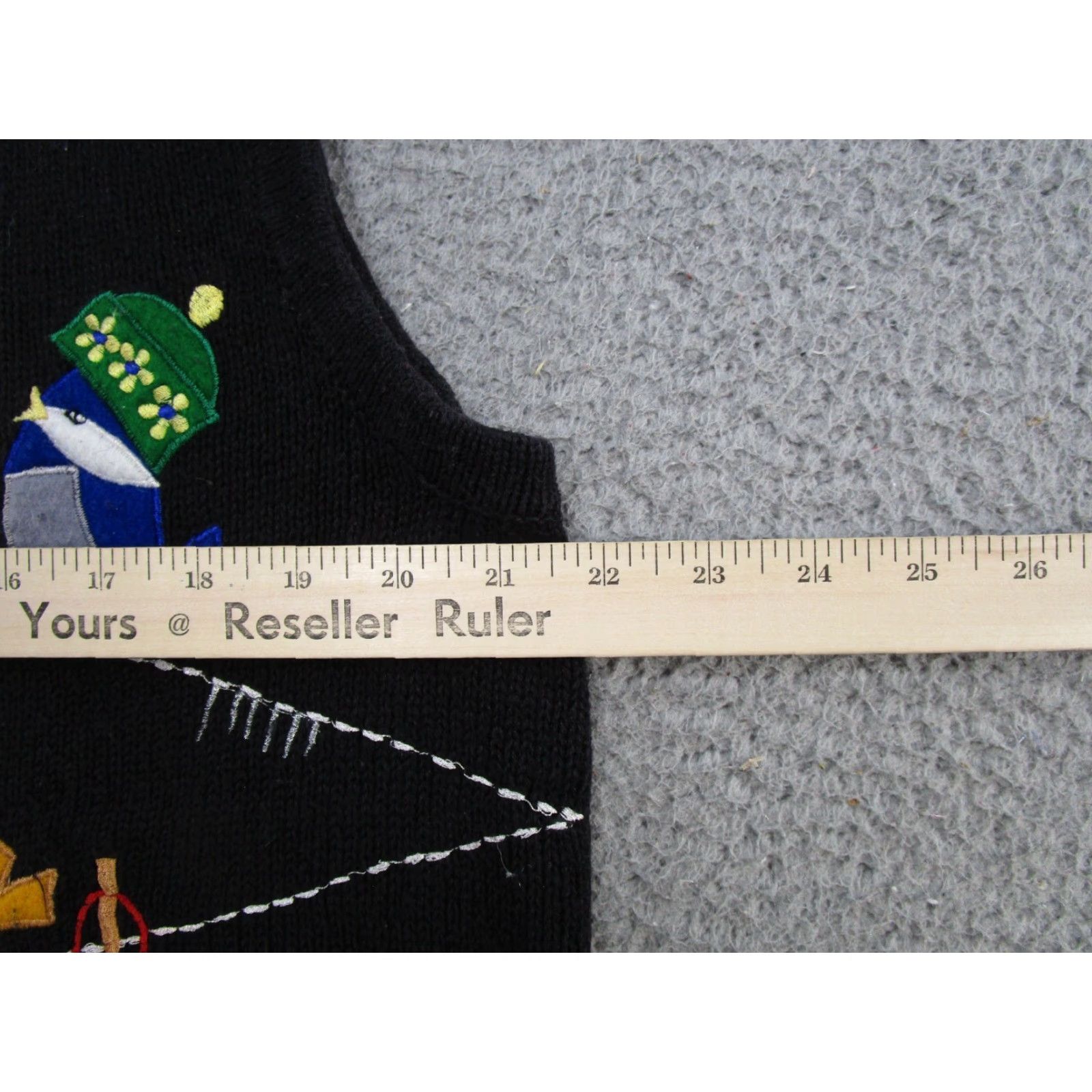 Vintage Vintage Bobbie Brooks Vest Embroidered Birds Winter Sweater Size 16/18W Black Knit Cotton V-Neck Women’s Sleeveless Regular Size XXL / US 16-18 / IT 52-54 - 4 Thumbnail