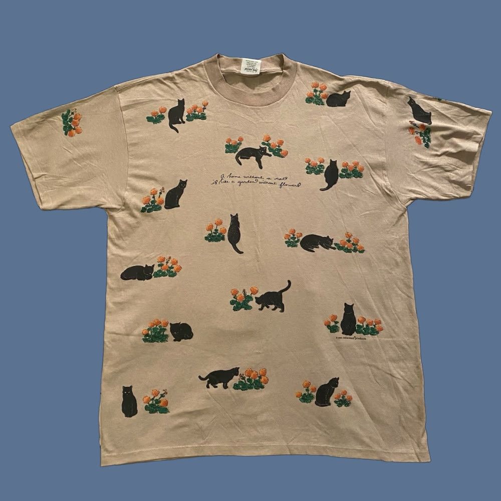 Vintage VINTAGE Rel-E-Vant T-Shirt Cats & Flowers AOP Beige Adult XL Men Short Sleeve Crew Neck 90s Size US XL / EU 56 / 4 - 1 Thumbnail