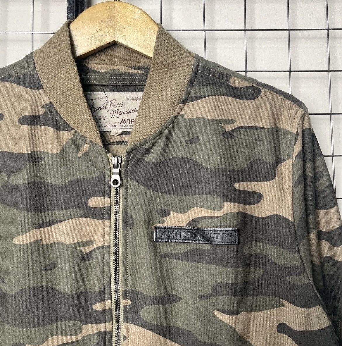 Avirex Vintage Avirex Camoflouge Bomber Jacket Size US M / EU 48-50 / 2 - 2 Thumbnail