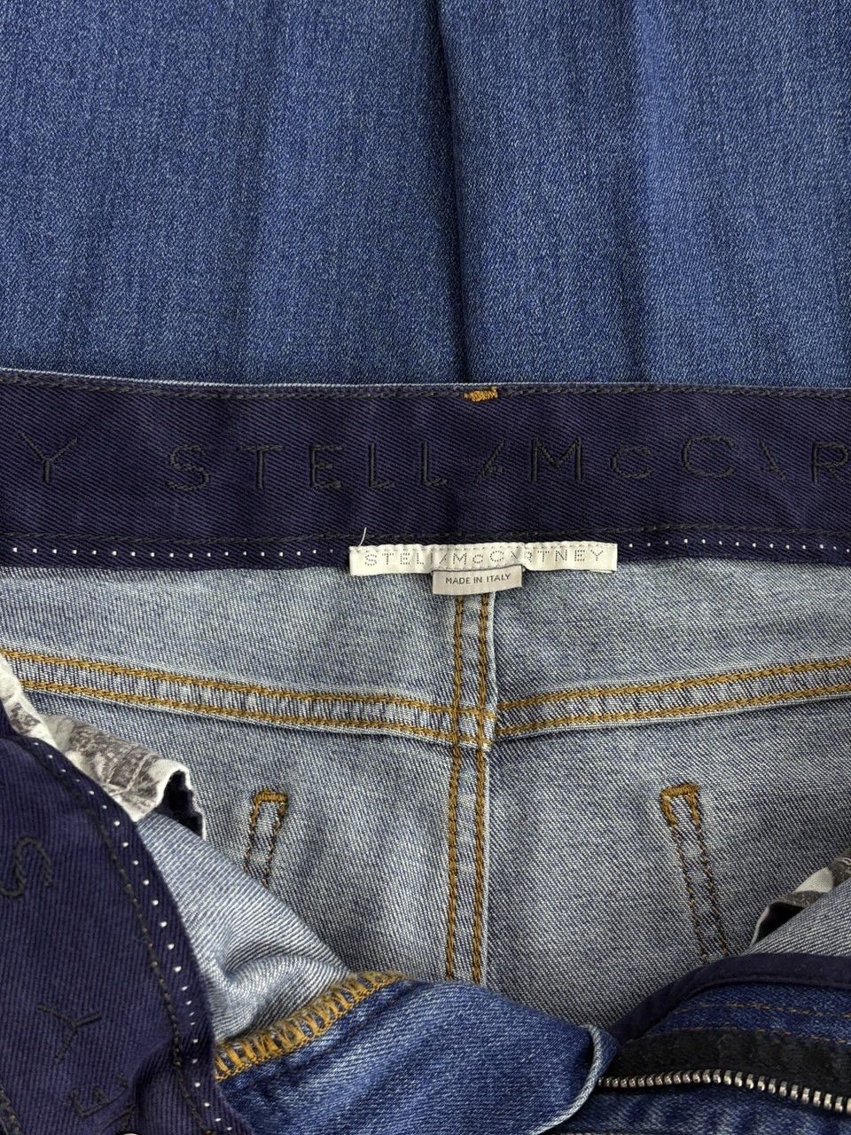 Stella McCartney Stella McCartney Rhinestones Floral Mid Rise Straight Jeans Size 28" / US 6 / IT 42 - 15 Thumbnail