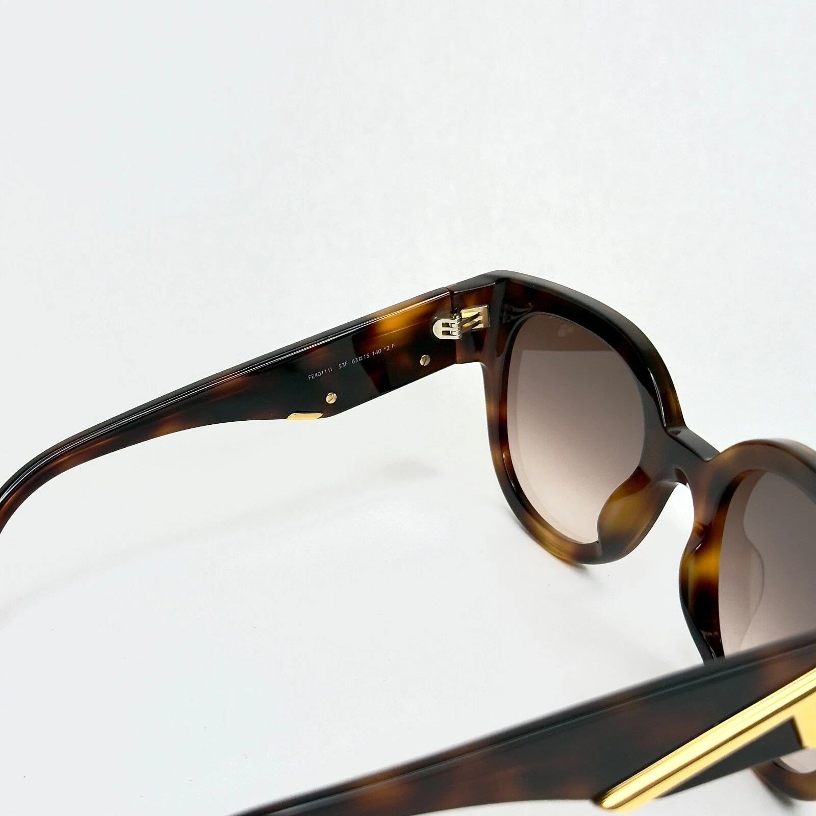 Fendi FENDI FIRST 40111 Diagonal Logo Sunglasses FE40111I 53F Size ONE SIZE - 2 Thumbnail