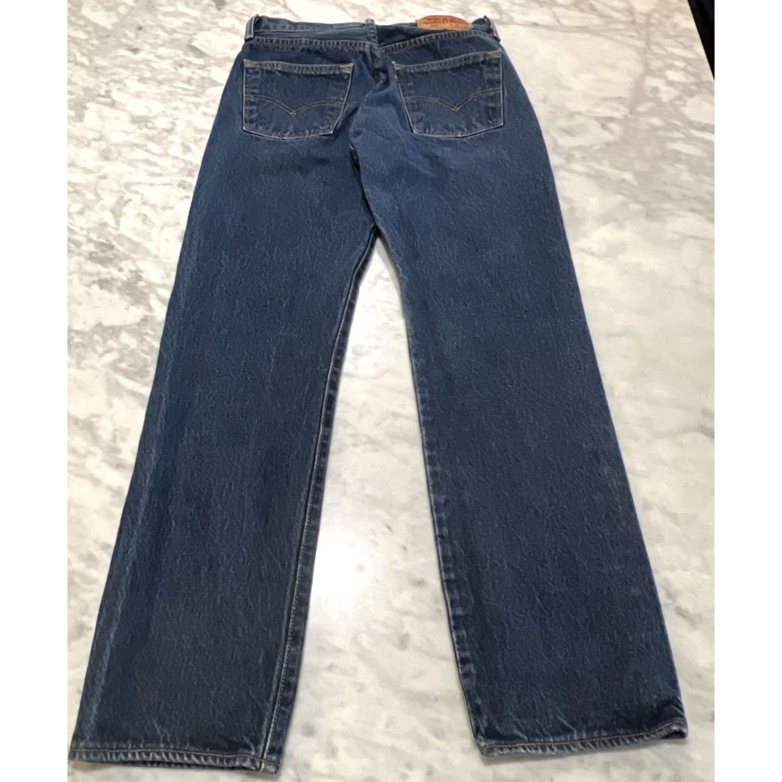 Levi's Levi’s 501 Jeans Pant Men 28x28 Measures 31x32 Blue Straight Leg Button Fly Size US 28 / EU 44 - 4 Thumbnail