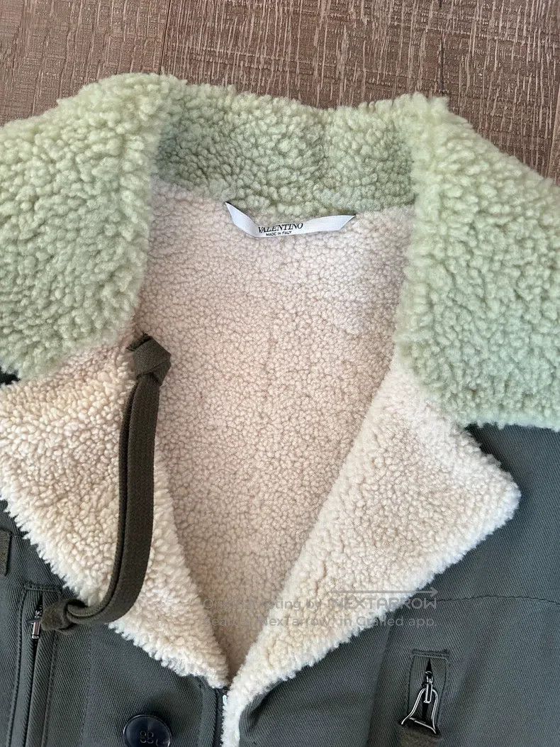 Valentino Valentino Army green lambswool foreign army green lambswoo Size M / US 6-8 / IT 42-44 - 3 Thumbnail