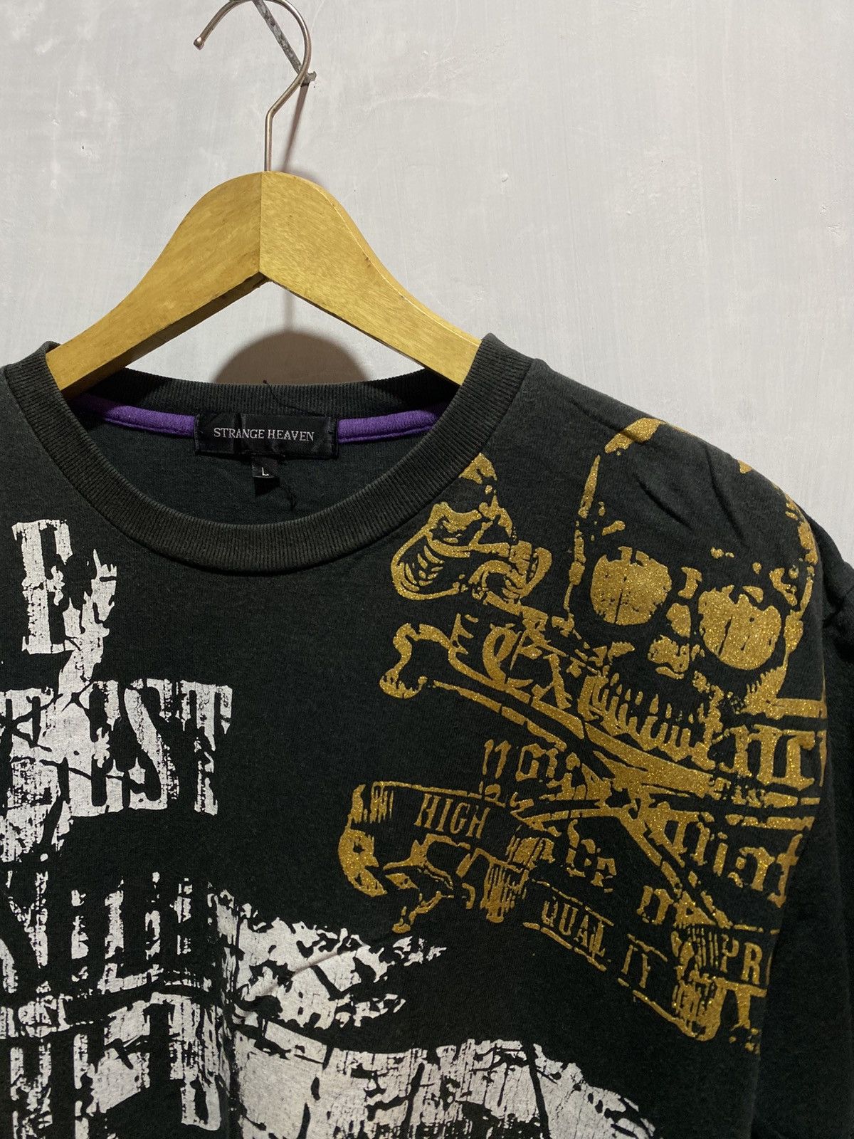 Japanese Brand 2000s y2k strange heaven damaged tshirt iswn lgb style Size US L / EU 52-54 / 3 - 3 Thumbnail