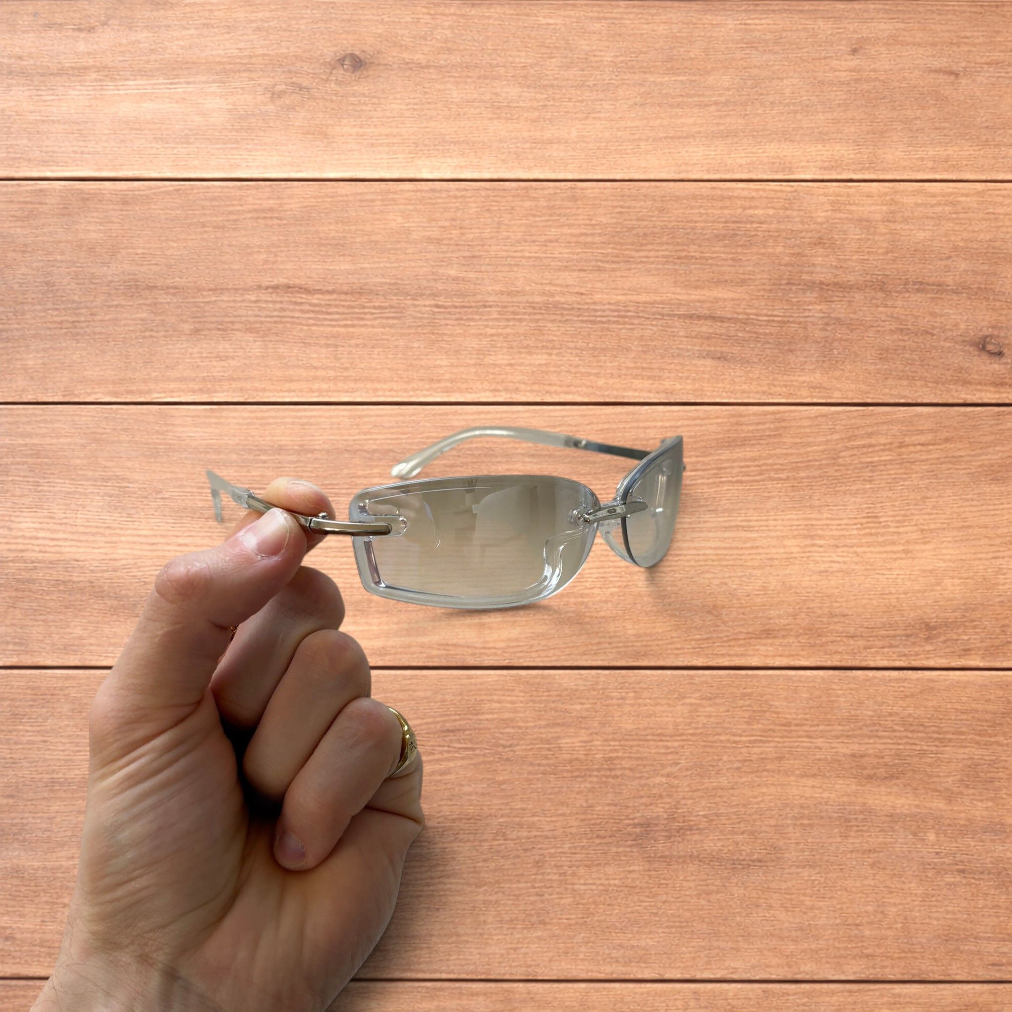 Japanese Brand Rimless rectangle frame sunglasses in clear and silver. Size ONE SIZE - 1 Thumbnail