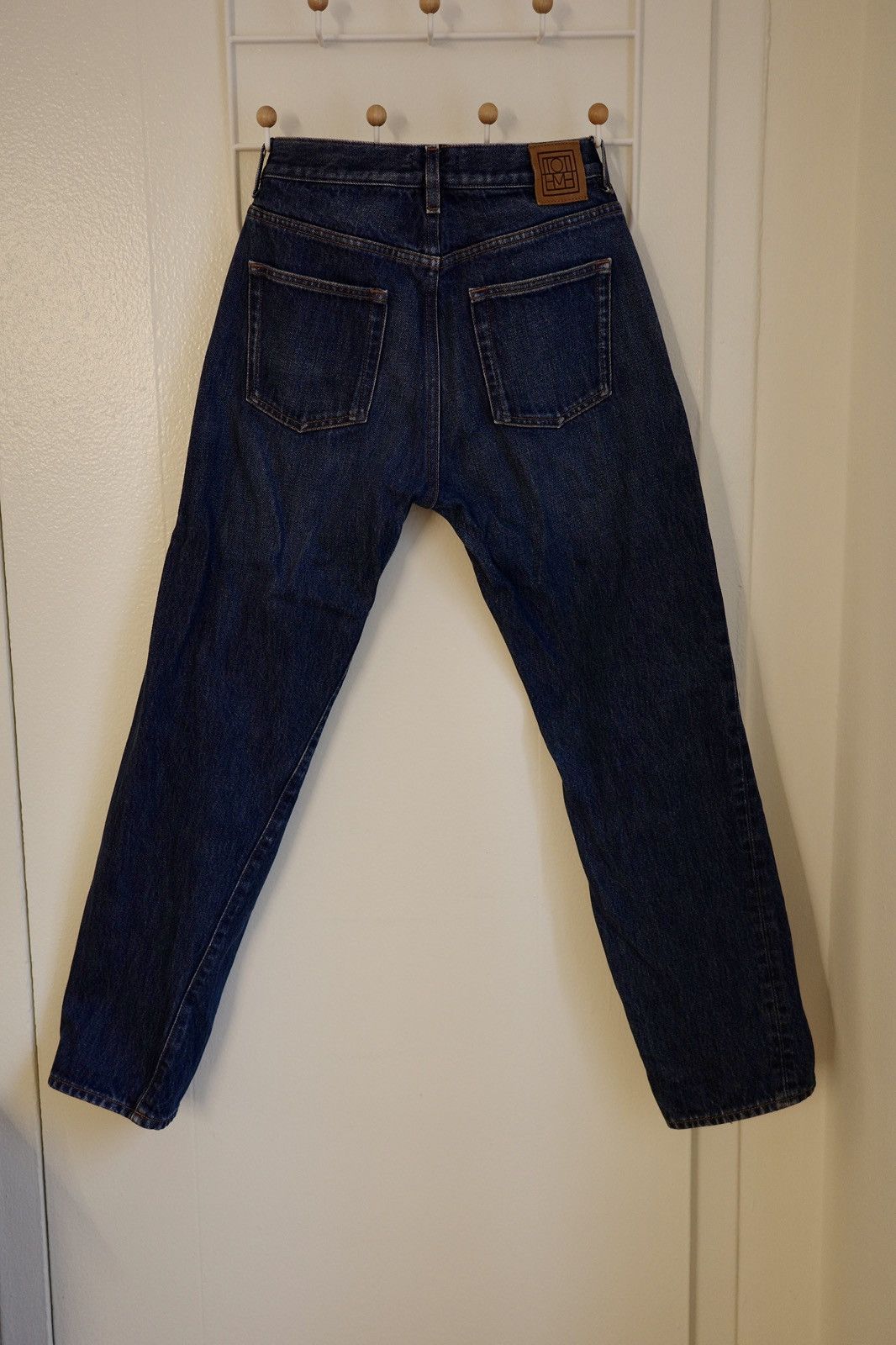Toteme Toteme Dark Wash Twisted Seams Denim Jeans Size 25" / US 0 / IT 36 - 7 Thumbnail