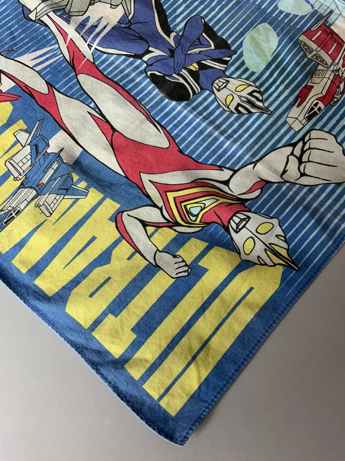 Japanese Brand Vintage Ultraman Big Logo 90s Tsuburaya Avant Garde Bandana Size ONE SIZE - 5 Thumbnail