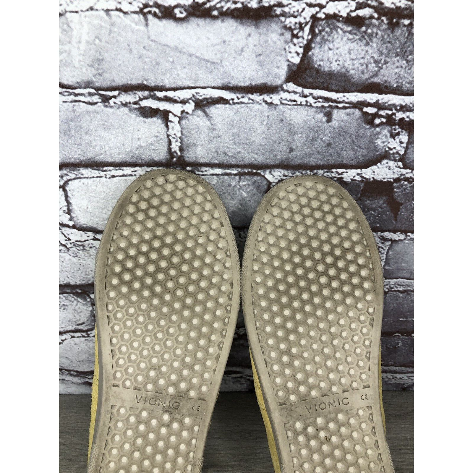 Other Vionic Jean Yellow Suede Casual Comfort Lace Sneakers Shoes Size US 9.5 / IT 39.5 - 8 Thumbnail