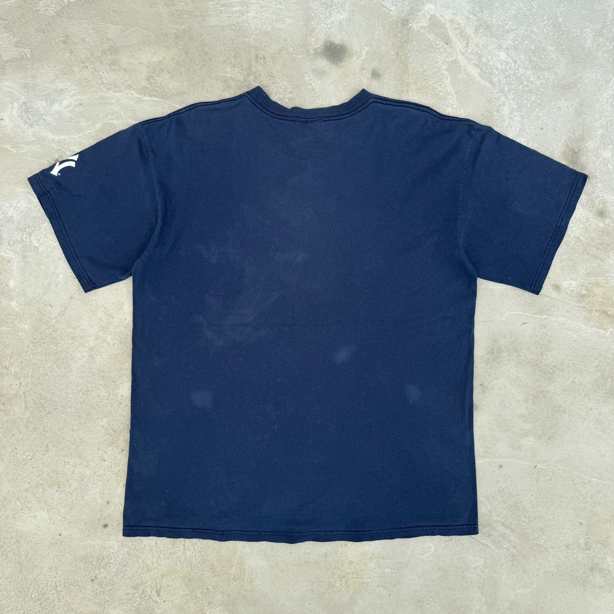 Nike Vintage Y2K Nike New York Yankees Tshirt Size US L / EU 52-54 / 3 - 7 Thumbnail