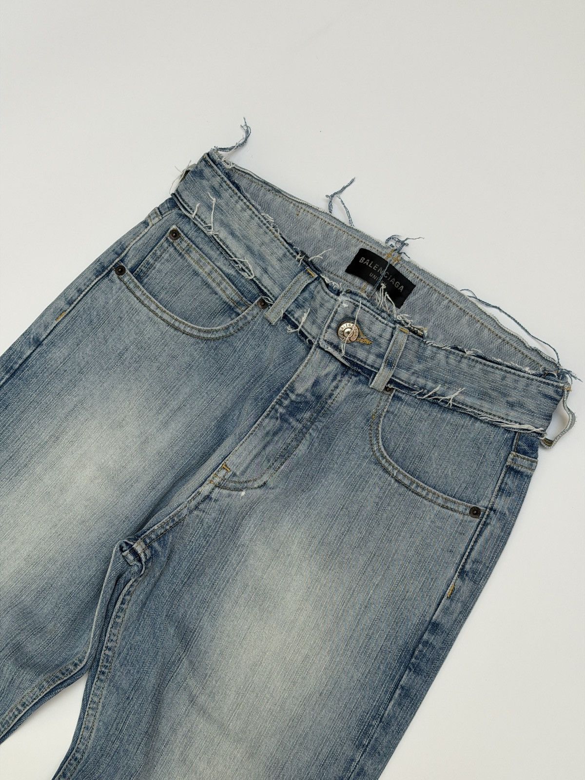 Balenciaga Balenciaga Low Waist Reworked WaistBand Denim Pants Size US 28 / EU 44 - 3 Thumbnail