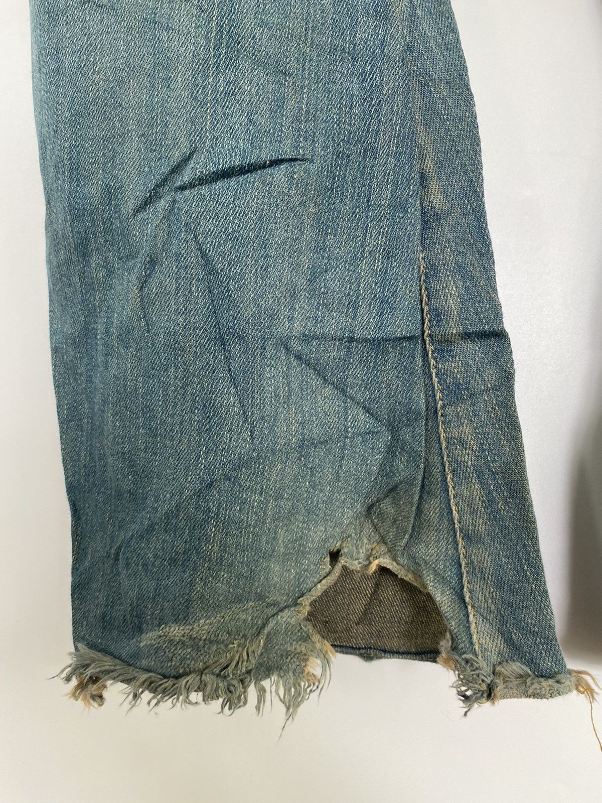 Levi's Levi’s RED Distressed Denim Jeans Pants Made in Italy Size US 34 / EU 50 - 10 Thumbnail