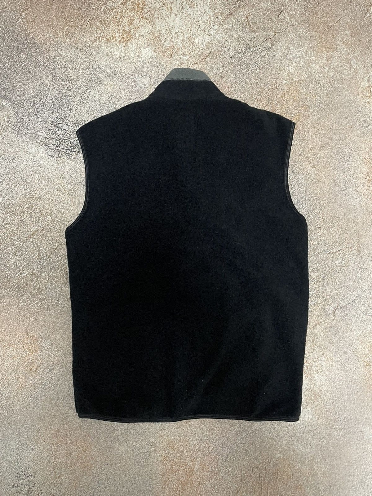 Nike ACG Vintage Nike ACG Therma Fit Black Fleece Vest Size US M / EU 48-50 / 2 - 7 Thumbnail
