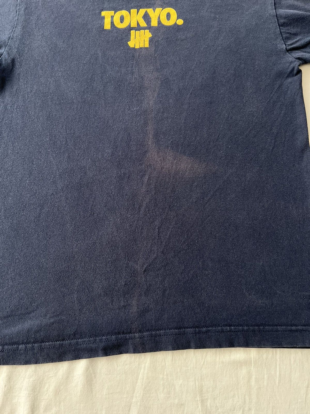 Stussy Vintage 2000s Stussy Undefeated Play Dirty Tokyo T-shirt Size US S / EU 44-46 / 1 - 18 Thumbnail