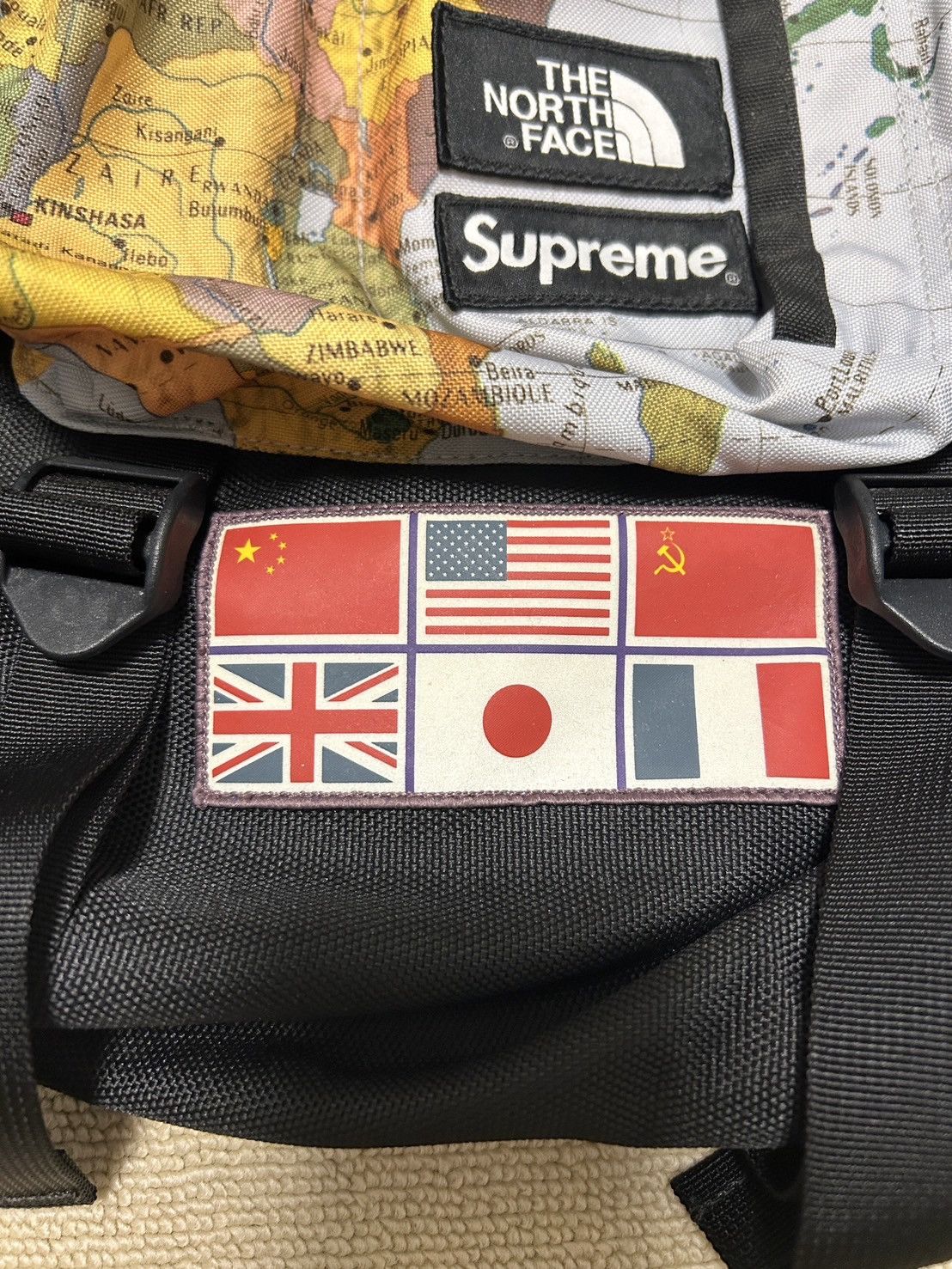 Supreme × The North Face [RARE] Supreme The North Face Expedition Maps Backpack Size ONE SIZE - 5 Thumbnail