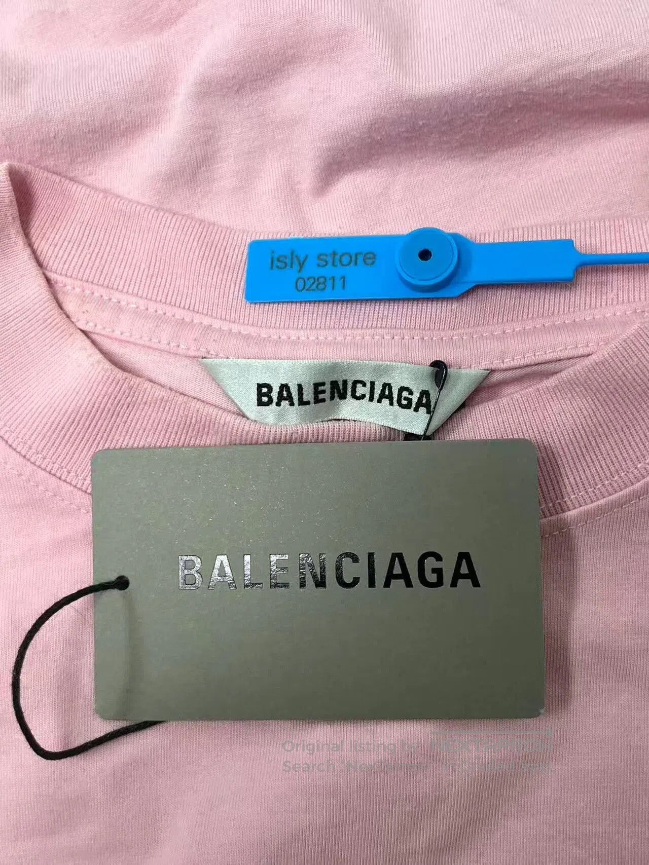 Balenciaga Balenciaga Multilingual Logo Short Sleeve T. Size XS / US 0-2 / IT 36-38 - 5 Thumbnail