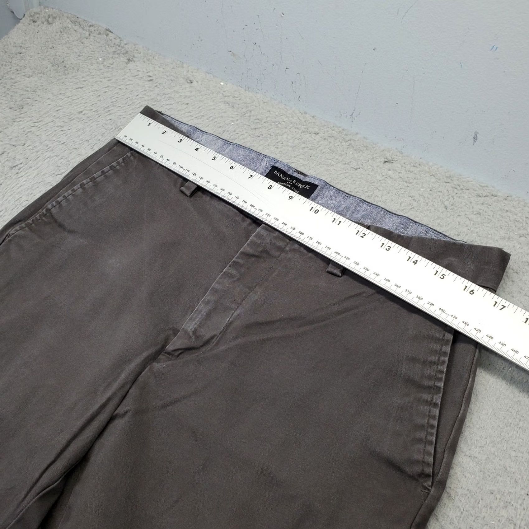 Banana Republic Banana Republic Mens Chino Pants 33x32 Gray Flat Front Slash Pocket Straight Leg Shirt? Size US 33 - 3 Thumbnail