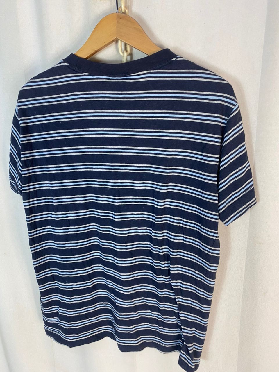 Converse Unisex🔥Converse stripe tshirt Size US M / EU 48-50 / 2 - 6 Thumbnail