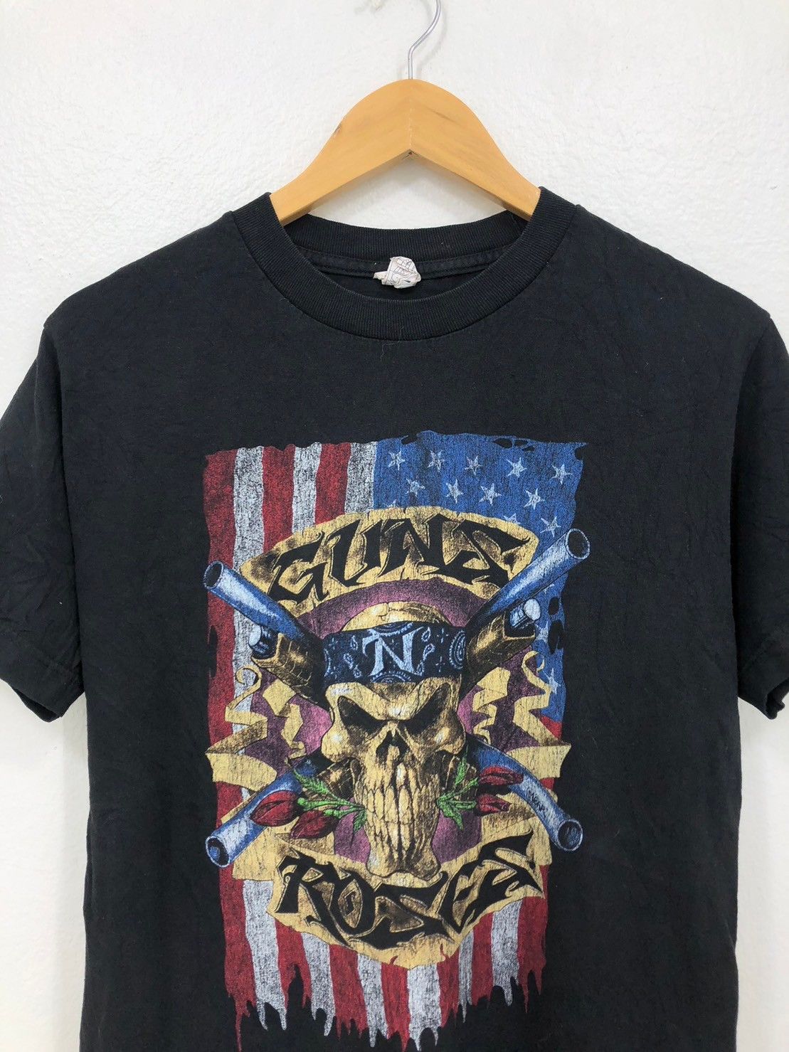 Vintage Vintage Gun N Roses shirt BN Size US S / EU 44-46 / 1 - 1 Thumbnail
