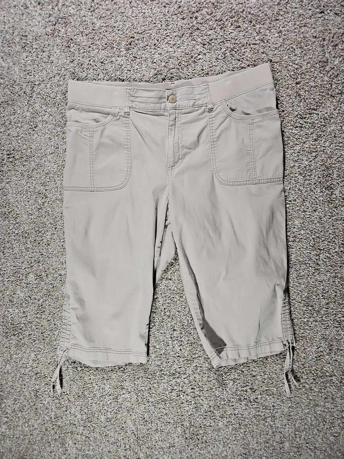 Lee Lee Relaxed Fit 1889 18M Capris Size 30" / US 8 / IT 44 - 1 Thumbnail