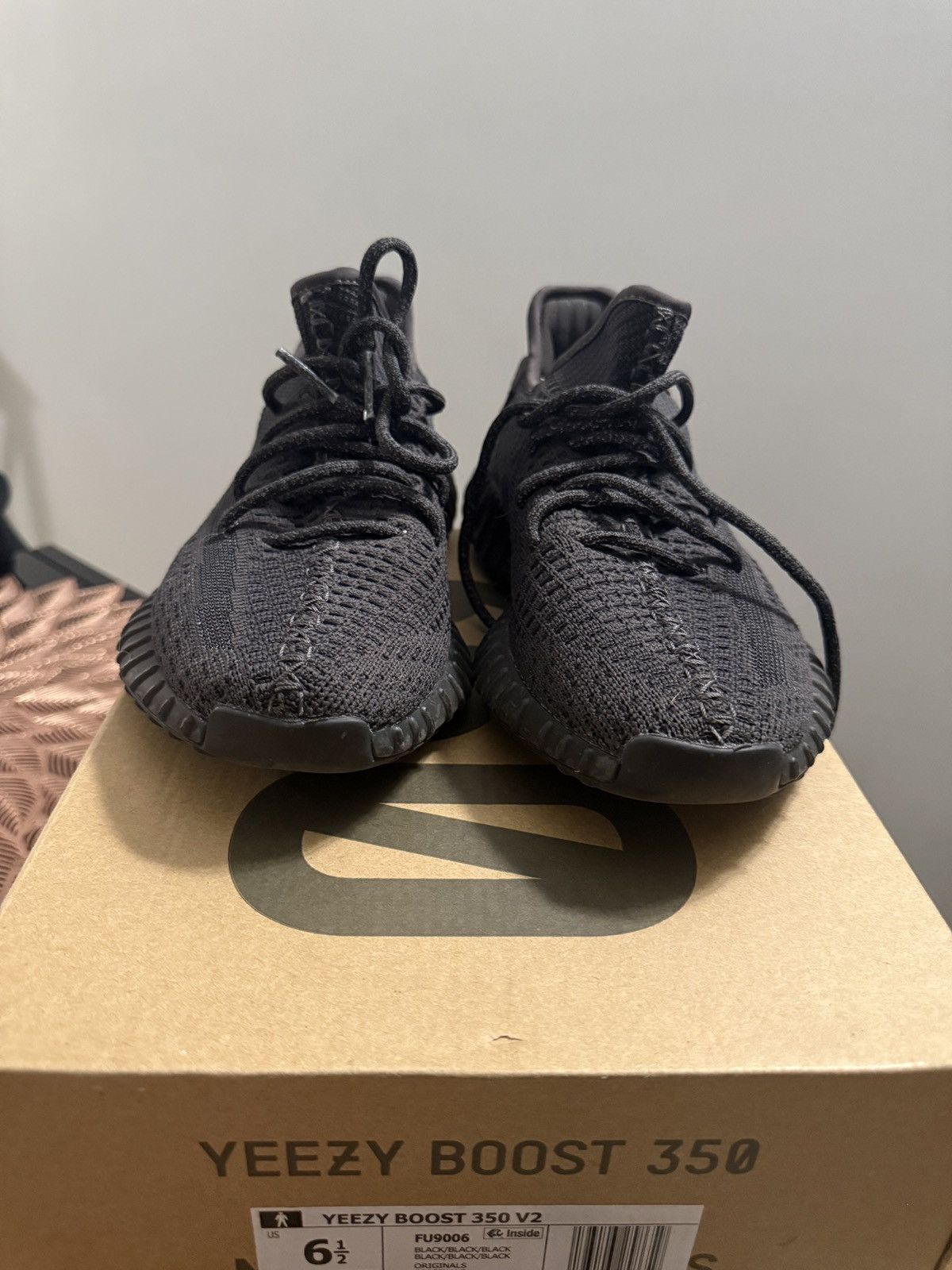 Adidas Adidas Yeezy 350v2 Size US 6.5 / EU 39-40 - 1 Thumbnail