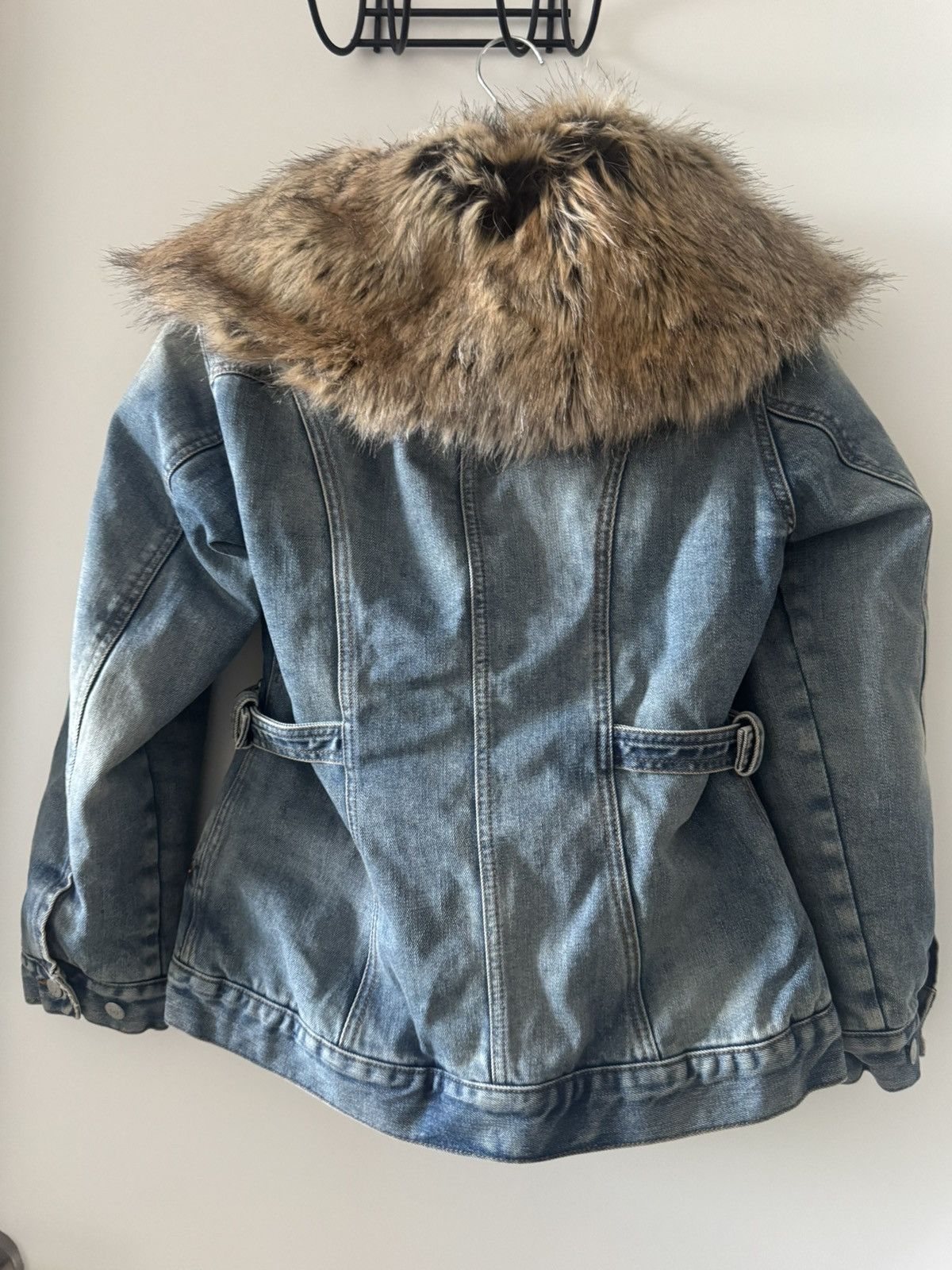 Acne Studios New Acne Studios Light Blue Denim Jacket with Brown Faux Fur Size XS / US 0-2 / IT 36-38 - 7 Thumbnail