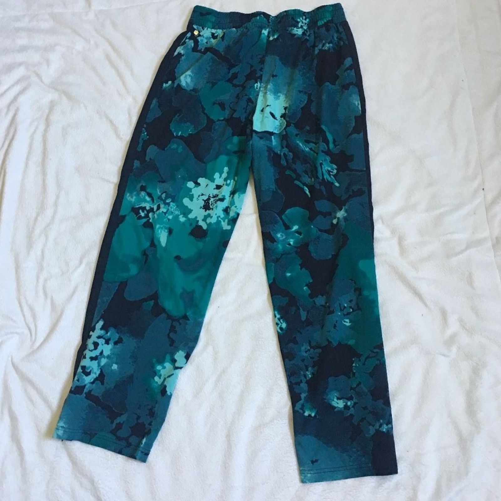 Fabletics Fabletics Green and Black Abstract Wide-Leg Pants | Size S Size 27" / US 4 / IT 40 - 5 Thumbnail