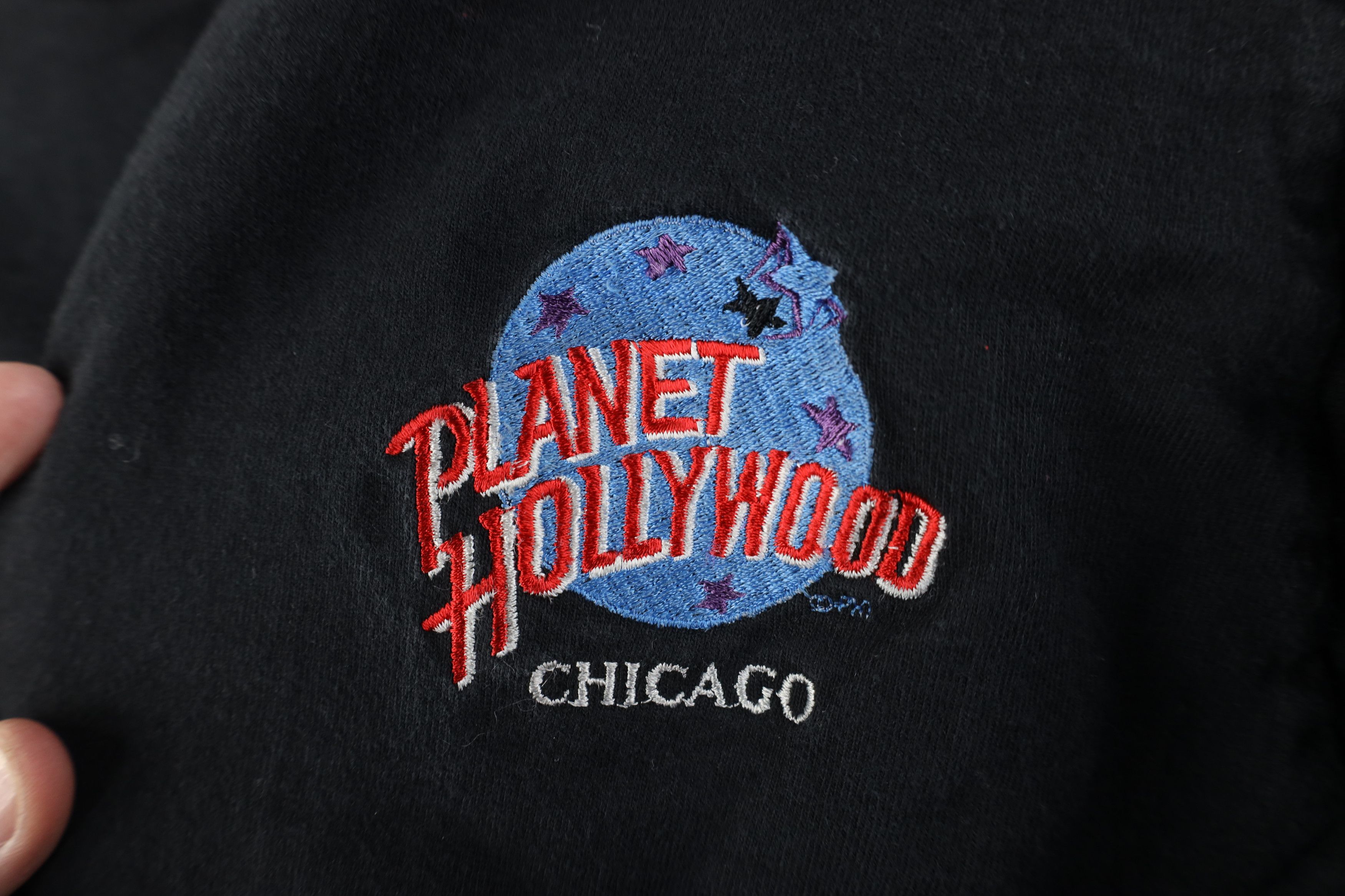Vintage Vintage 90s Planet Hollywood Chicago Spell T-Shirt Black USA Size US L / EU 52-54 / 3 - 4 Thumbnail