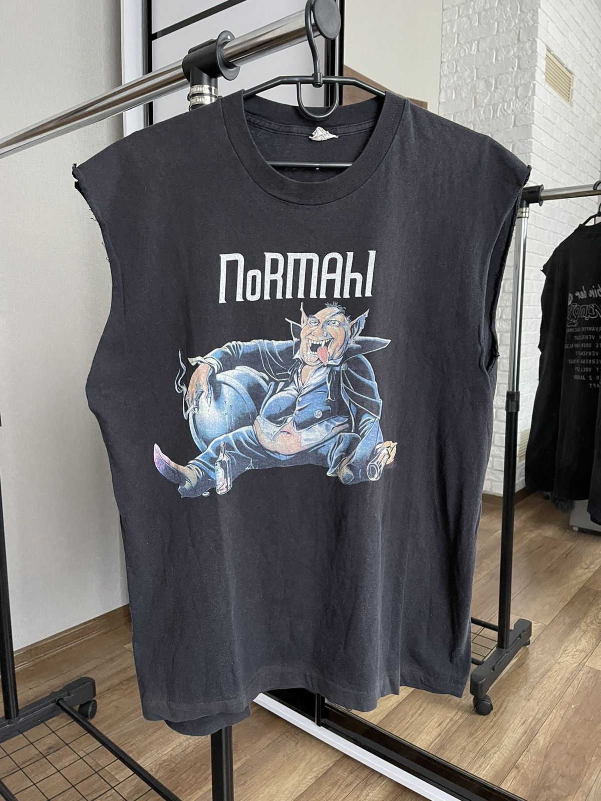 Band Tees Normahl Biervampir Band Rock Germany T-Shirt Tee Rock 90s Size US L / EU 52-54 / 3 - 1 Thumbnail