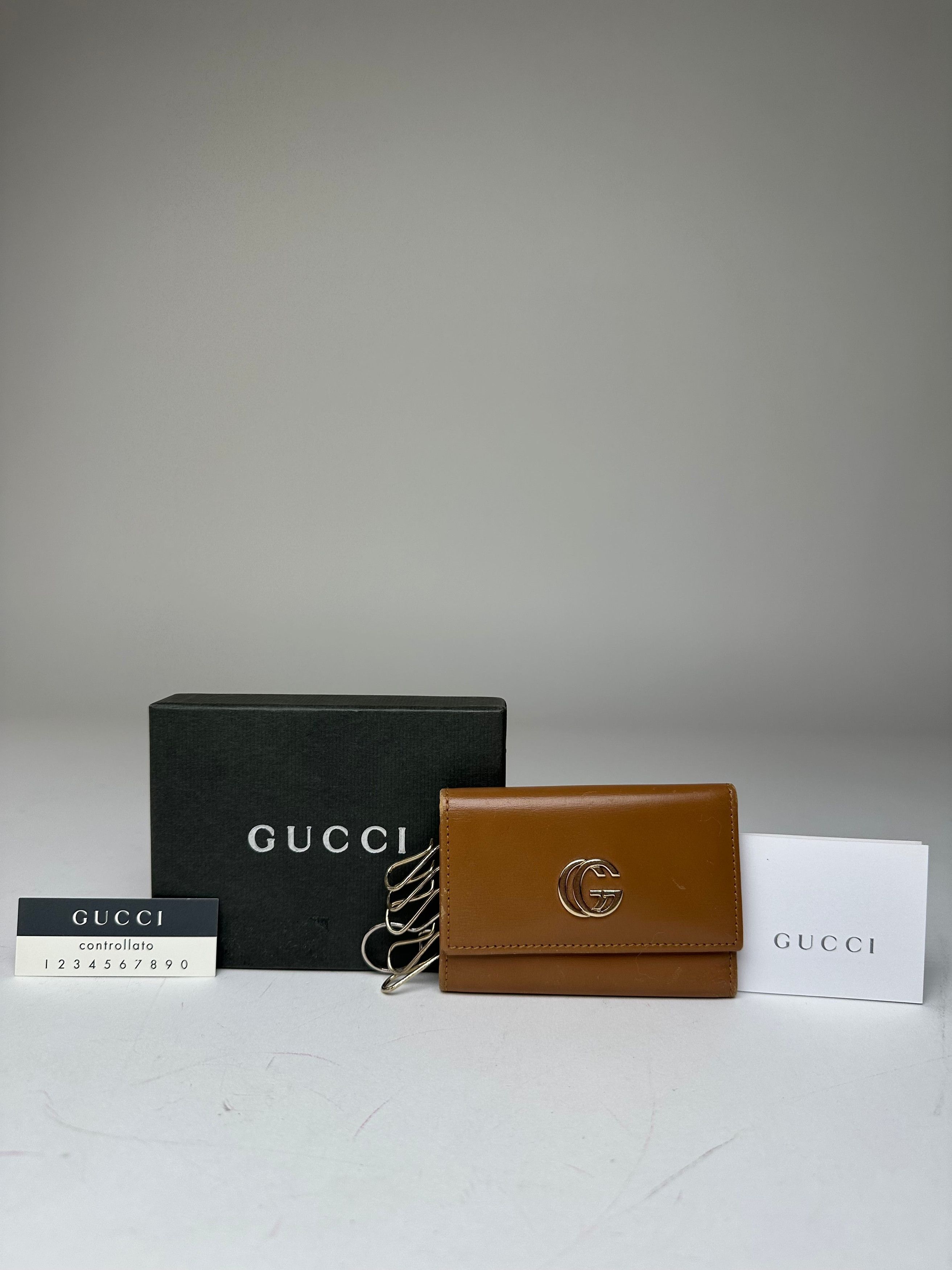 Gucci Vintage GG Leather Key Holder Brown Size ONE SIZE - 1 Thumbnail