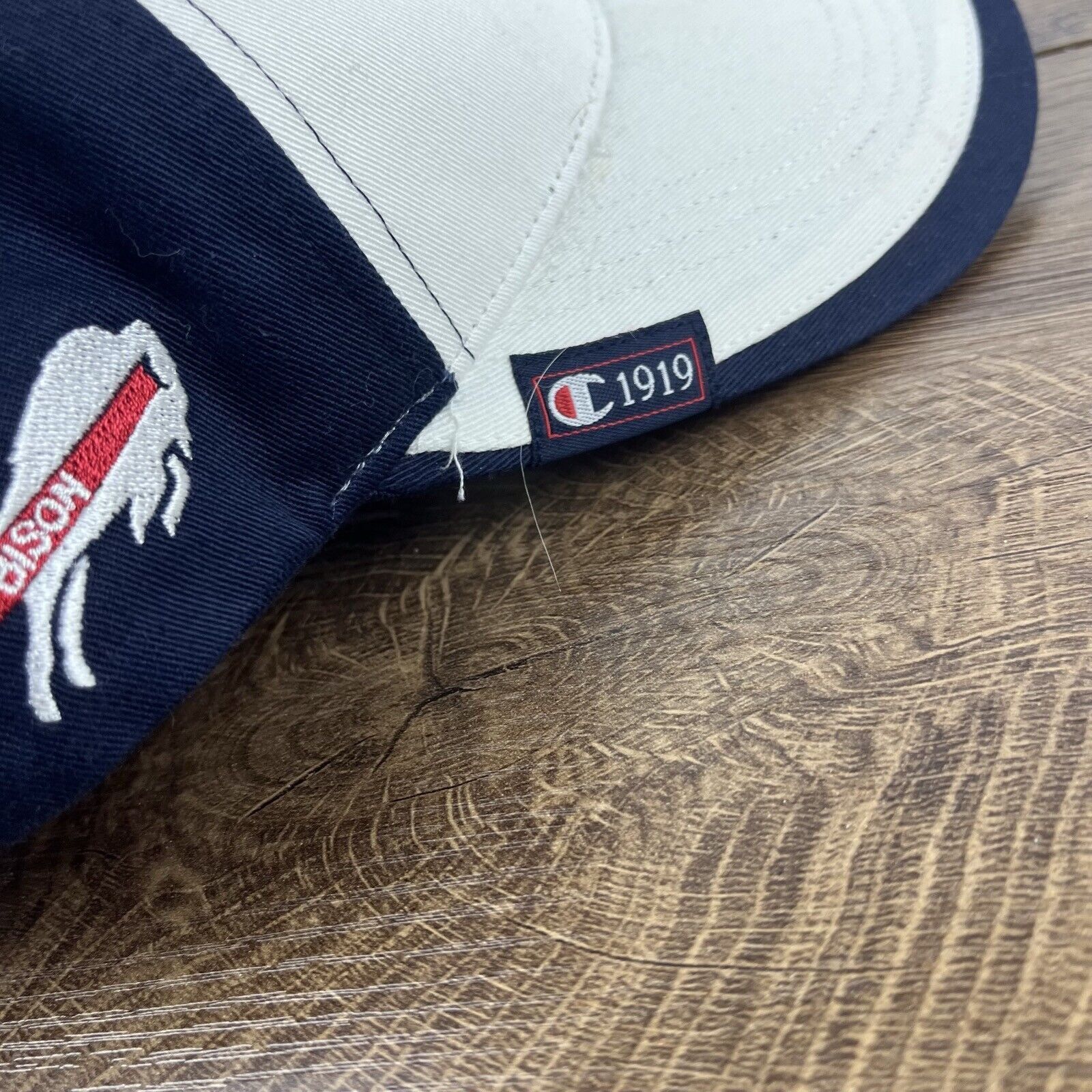 Champion Howard Bison Hat Bison Howard Hat White Adjustable Hat White Size ONE SIZE - 14 Thumbnail