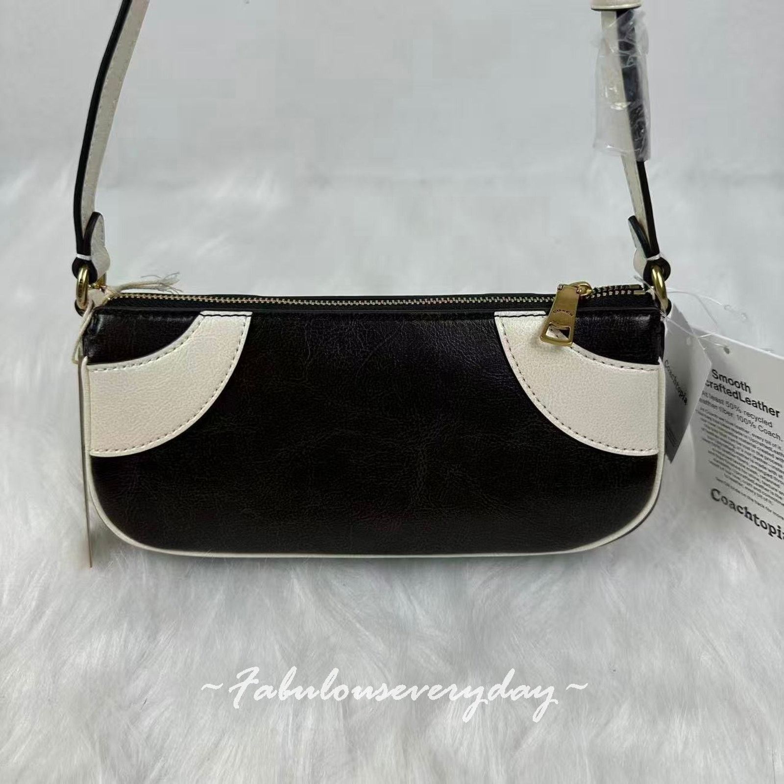 Coach Coach Coachtopia Bowling Small Shoulder Bag Black CFB01 NWT Size ONE SIZE - 4 Thumbnail