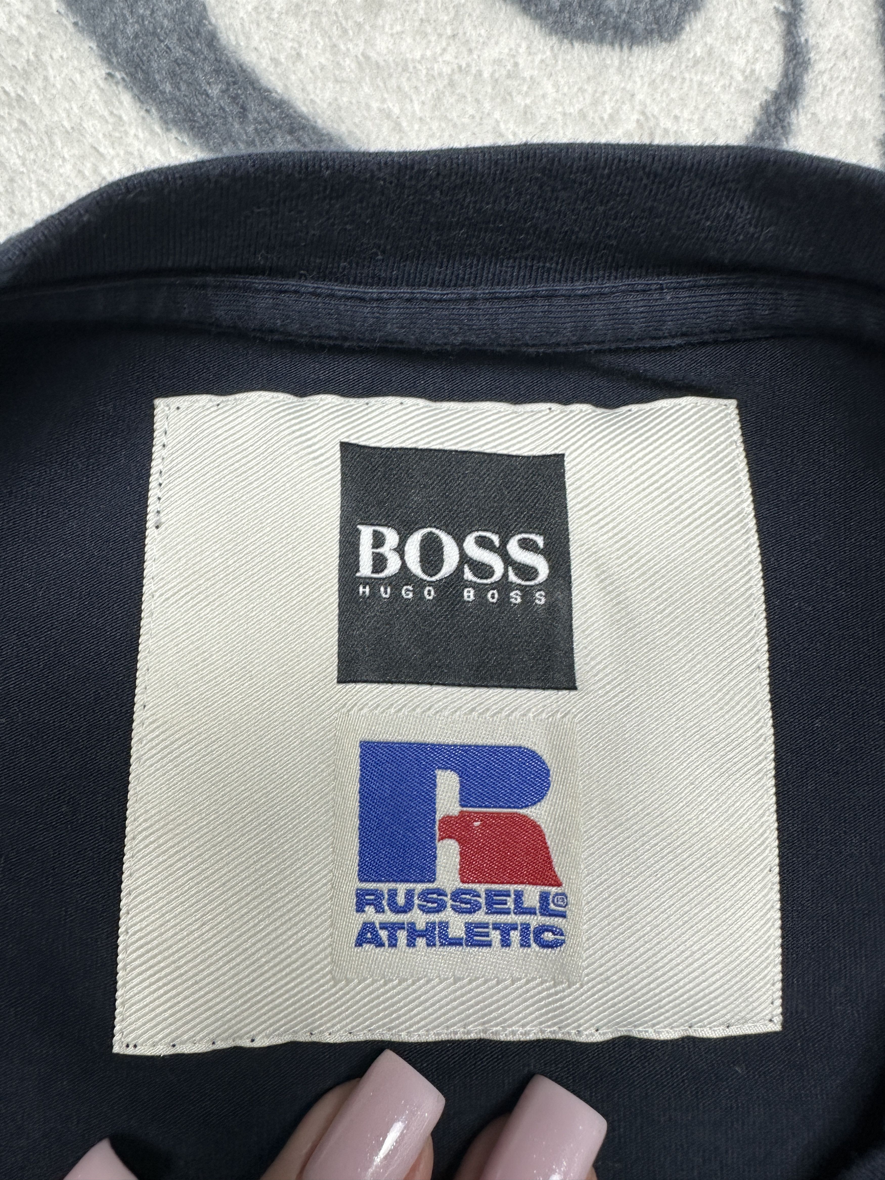 Hugo Boss Hugo Boss Russell Athletic Mens T-Shirt Tee Size US XL / EU 56 / 4 - 4 Thumbnail