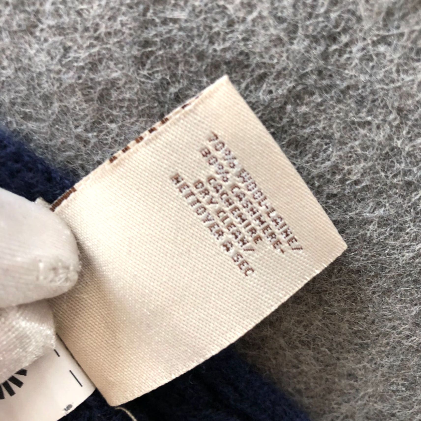 Ugg UGG Australia Wool Cashmere Knit Winter Scarf Navy Blue Rectangle Womens Mens Knitted Wool Scarf Size ONE SIZE - 7 Thumbnail