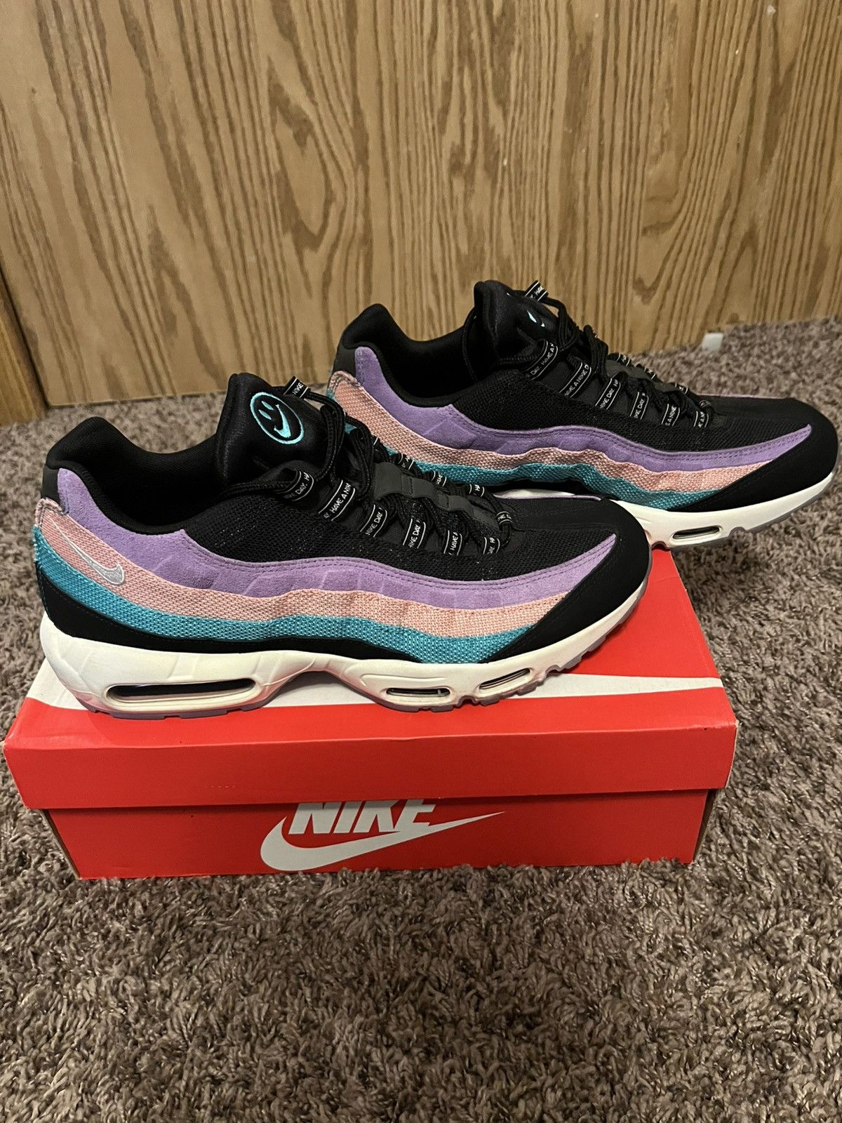 Nike Nike Air Max 95 Have A Nike Day Size US 12 / EU 45 - 2 Thumbnail