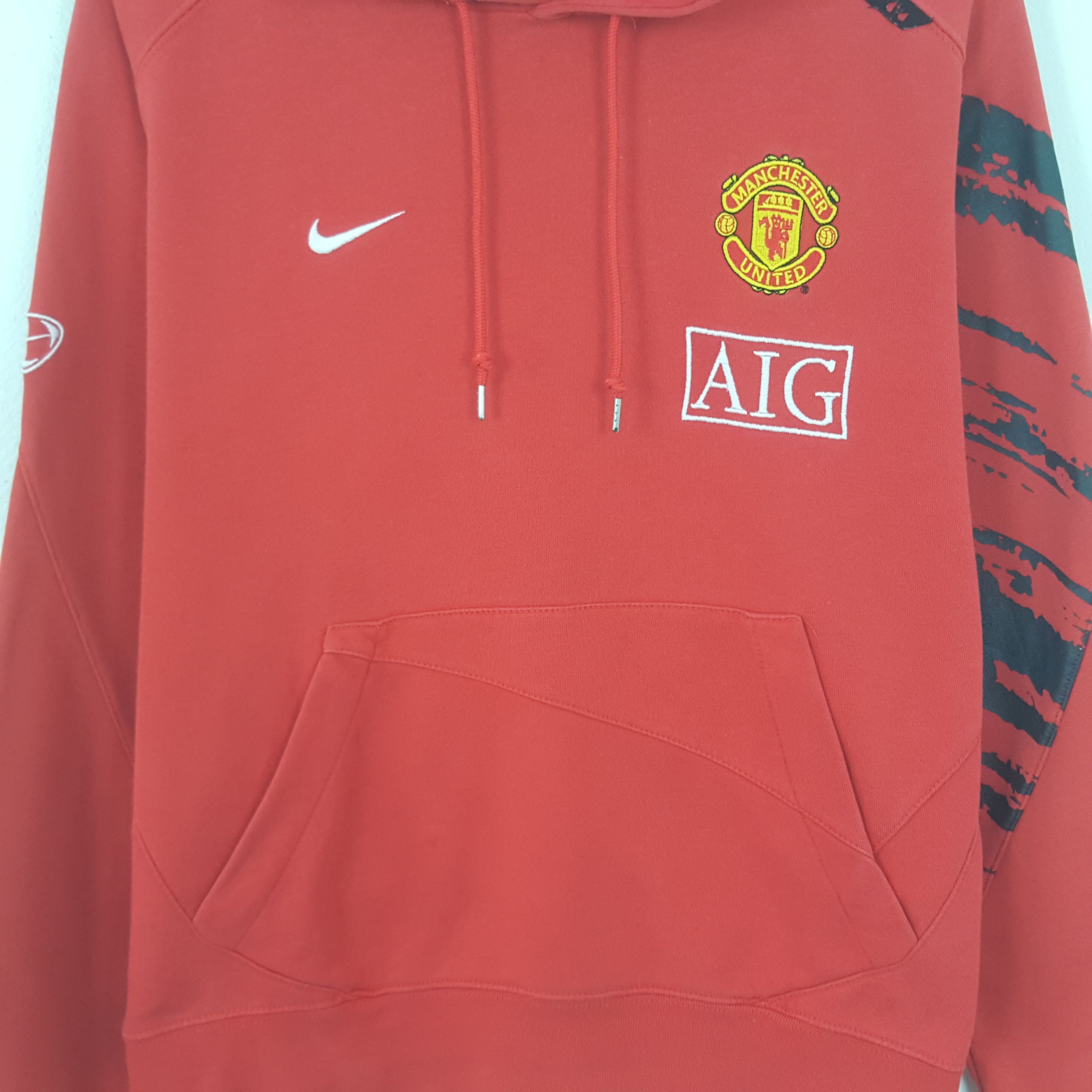 Nike Vintage Nike Manchester United Sweatshirt Hoodies Size US M / EU 48-50 / 2 - 2 Thumbnail