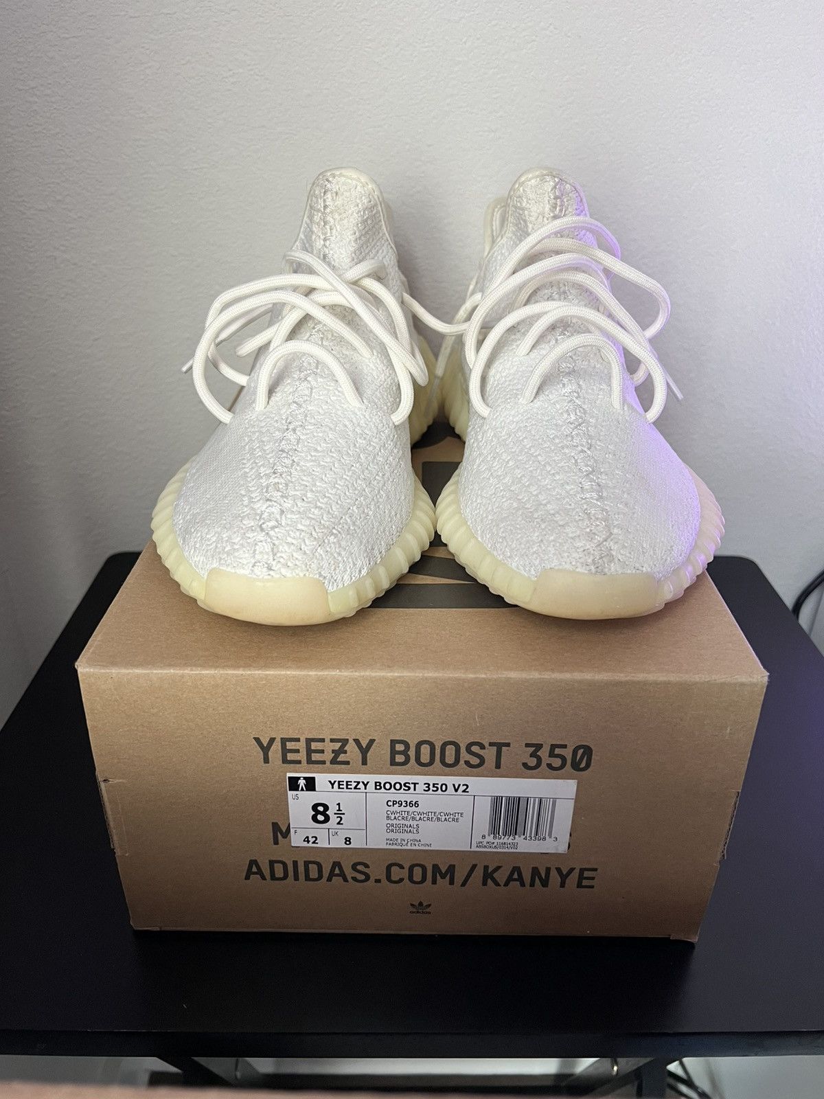 Adidas Adidas x Yeezy 350 Boost V2 Cream Size US 8.5 / EU 41-42 - 4 Thumbnail