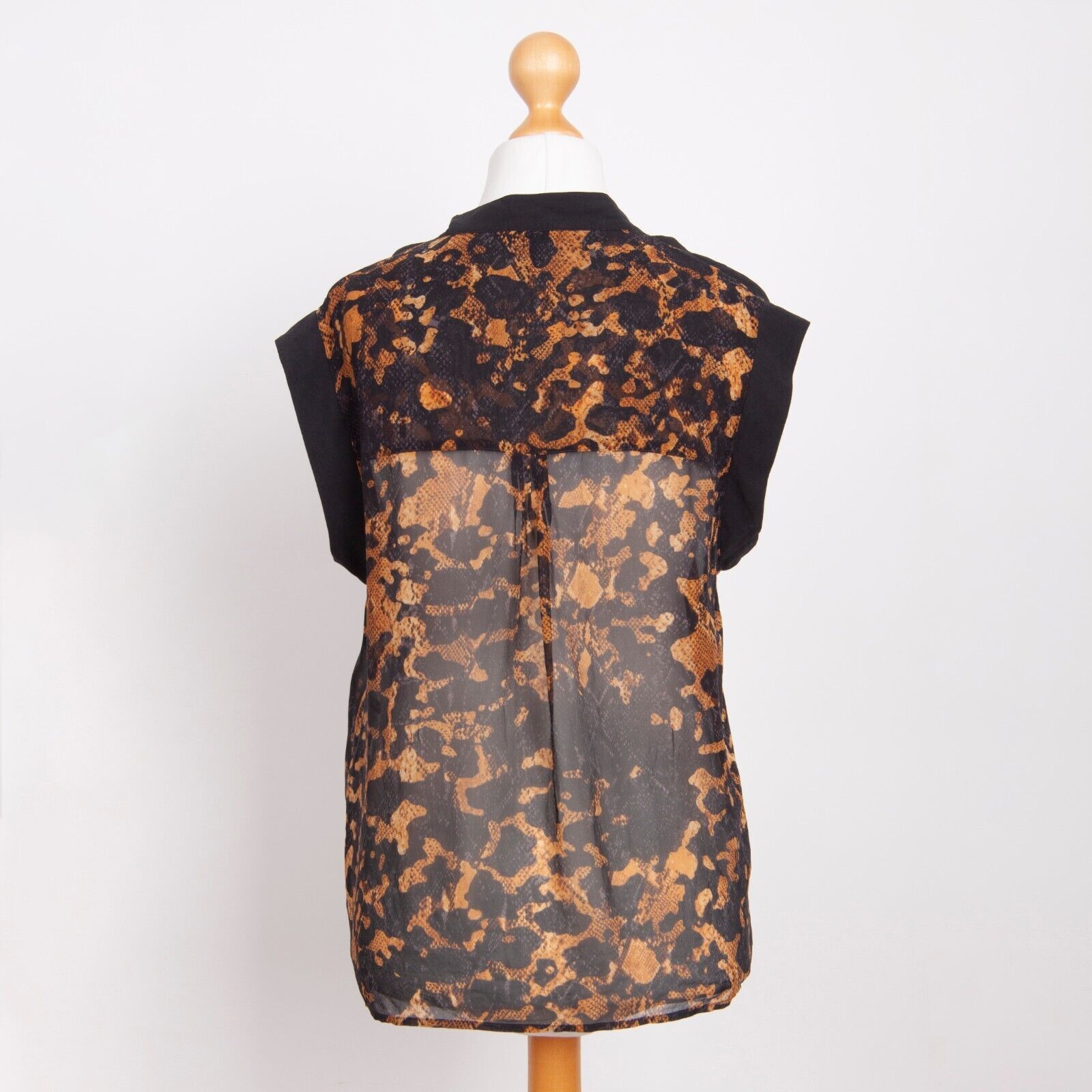 Escada Escada Silk Blouse Leopard Snake Pattern Vintage Size M / US 6-8 / IT 42-44 - 6 Thumbnail