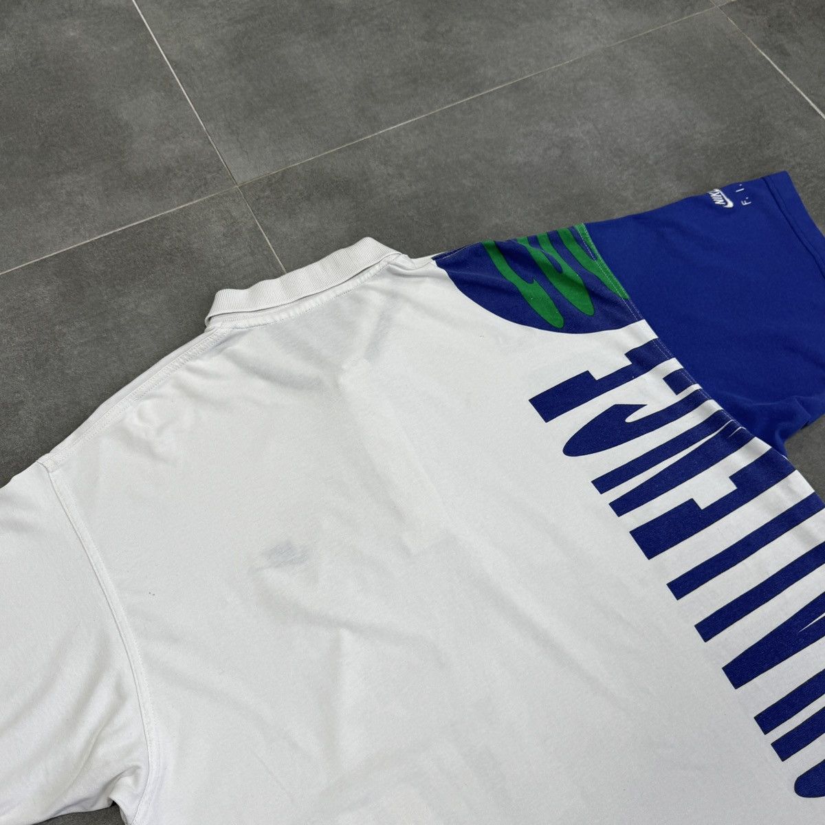 Nike Vintage Nike Challenge Court Agassi Tennis Rare Polo Shirt Size US L / EU 52-54 / 3 - 25 Thumbnail