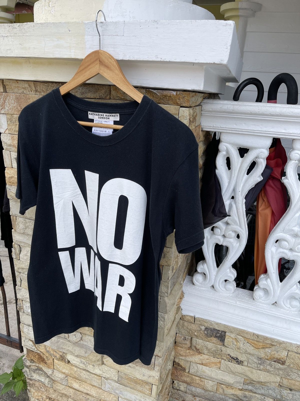 Katharine Hamnett London Last Drop🔥Rare🔥KATHARINE HAMNETT LONDON No War Black Tee Size US L / EU 52-54 / 3 - 3 Thumbnail